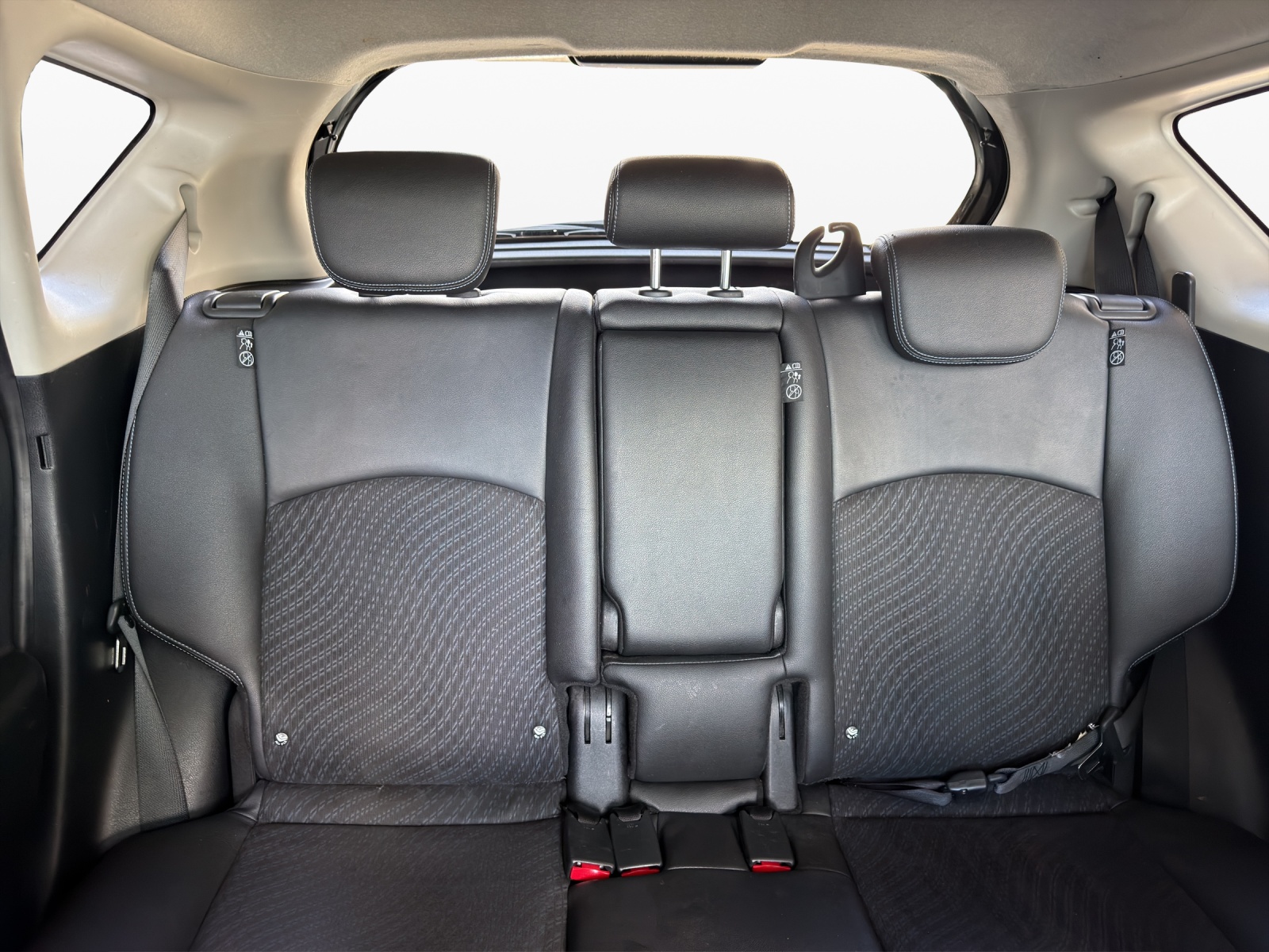 NISSAN Note 1.2 DIG-S tekna CVT-image-17