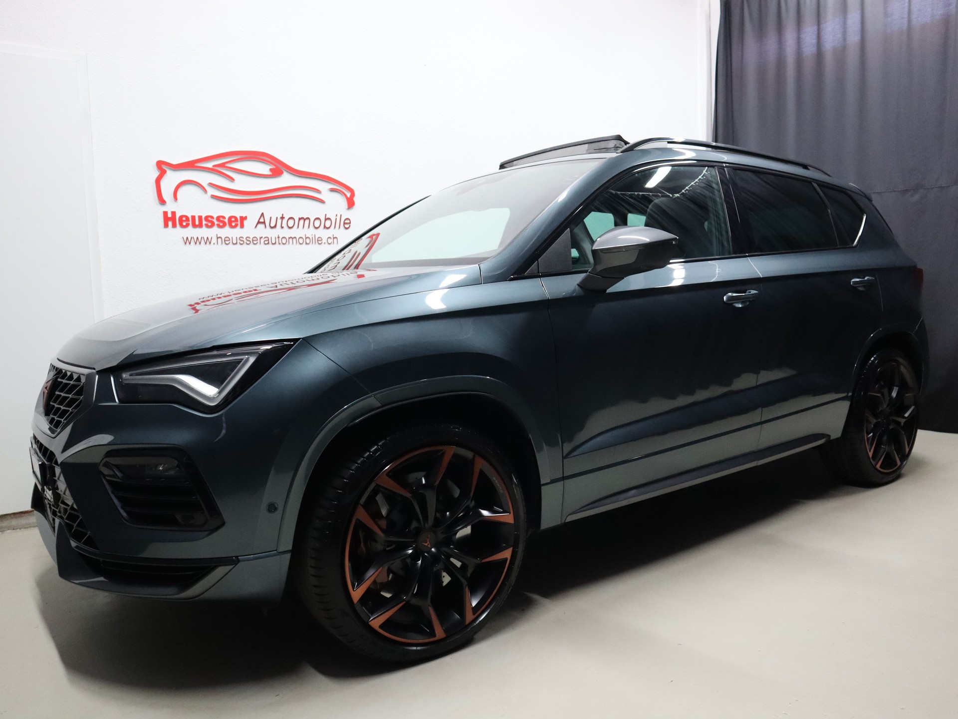 CUPRA Ateca 2.0TSI 4Drive DSG - Limited Edition - Panorama - Navi - Beats - Sportsitze - BREMBO - 360° Kamera - AHK - 300 PS-image-1