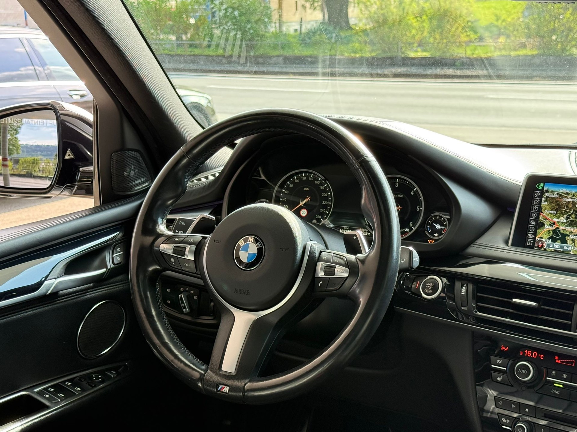 BMW X5 xDrive 40d *//M-Paket* Steptronic *HUD*-image-19