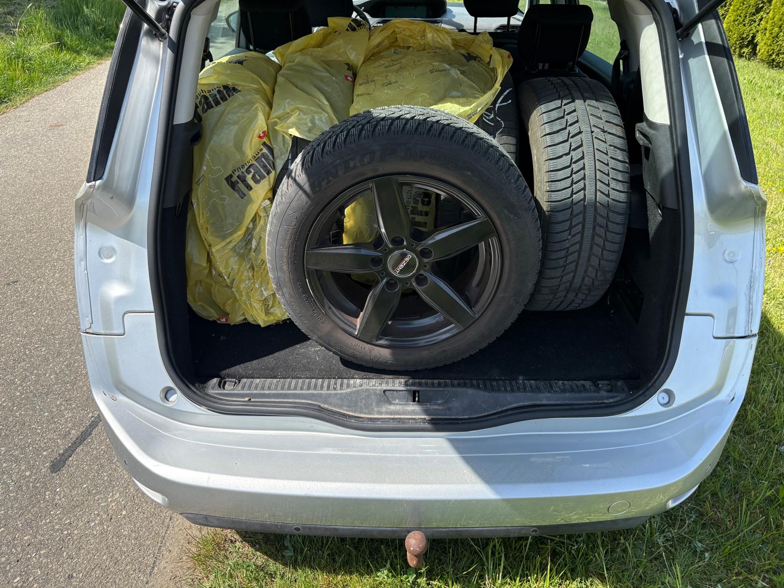 CITROEN 1,6 HDi 7-Platz AHK-image-10