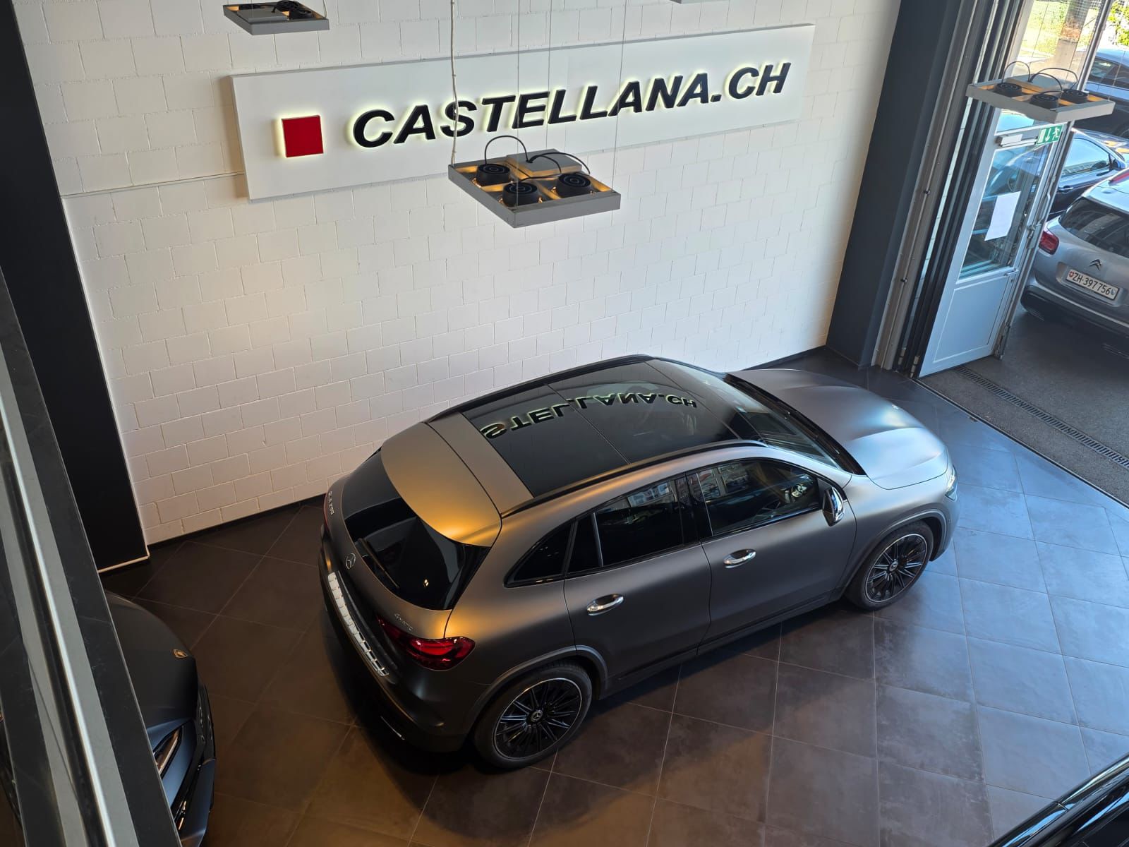 MERCEDES-BENZ GLA 250 4Matic 8G-DCT-image-4