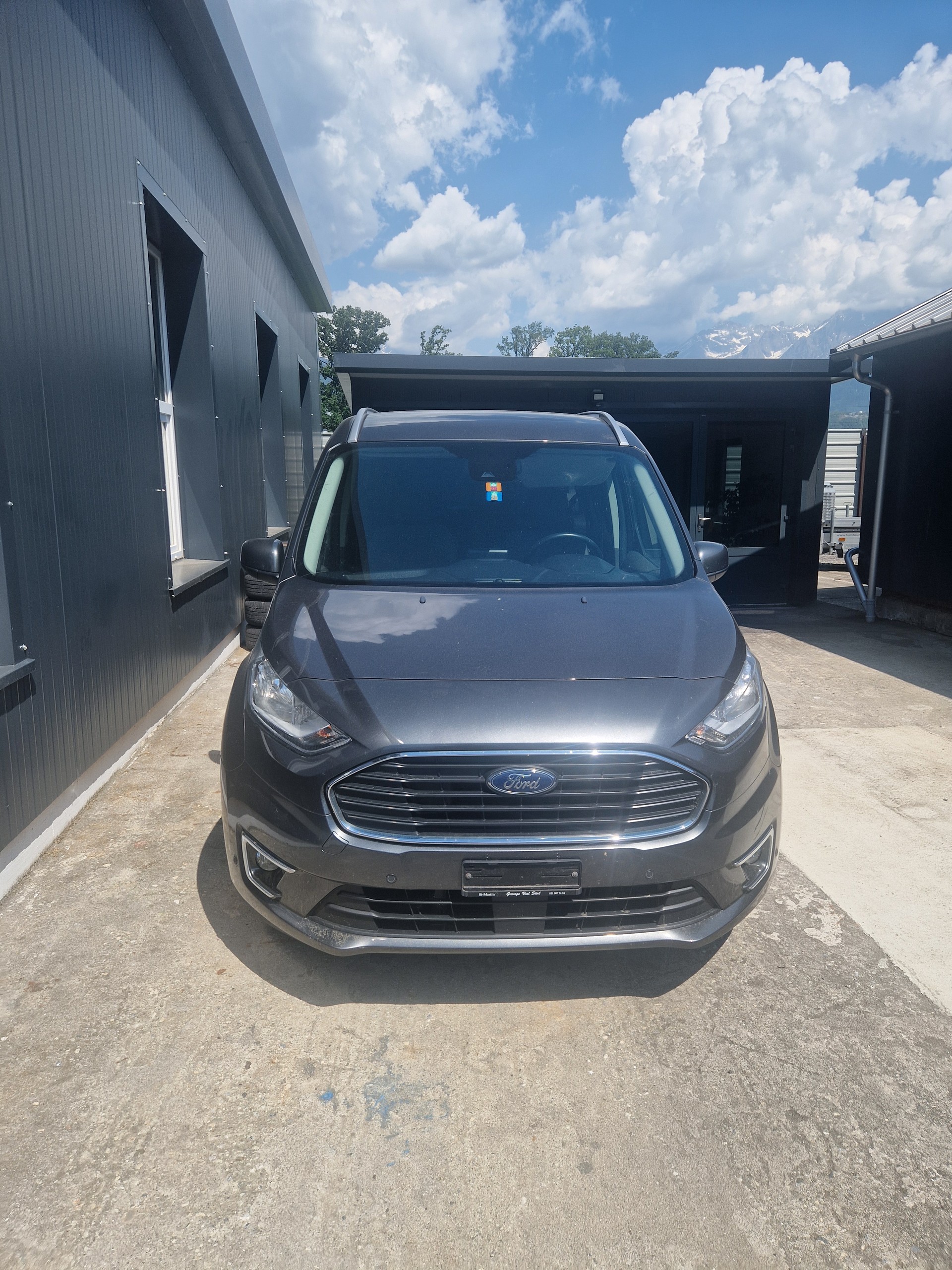 FORD Grand Tourneo Connect 1.5 EcoBlue Titanium Automat-image-1