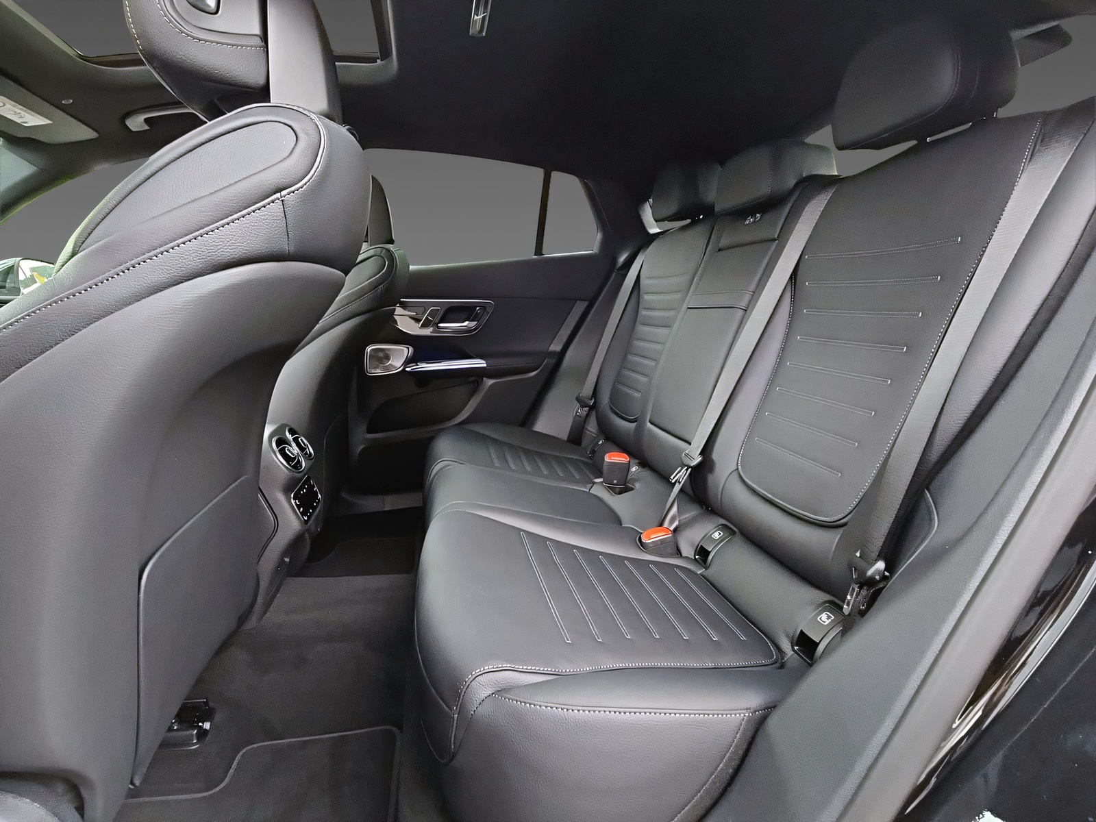 MERCEDES-BENZ GLC 220 d 4Matic Coupé-image-9
