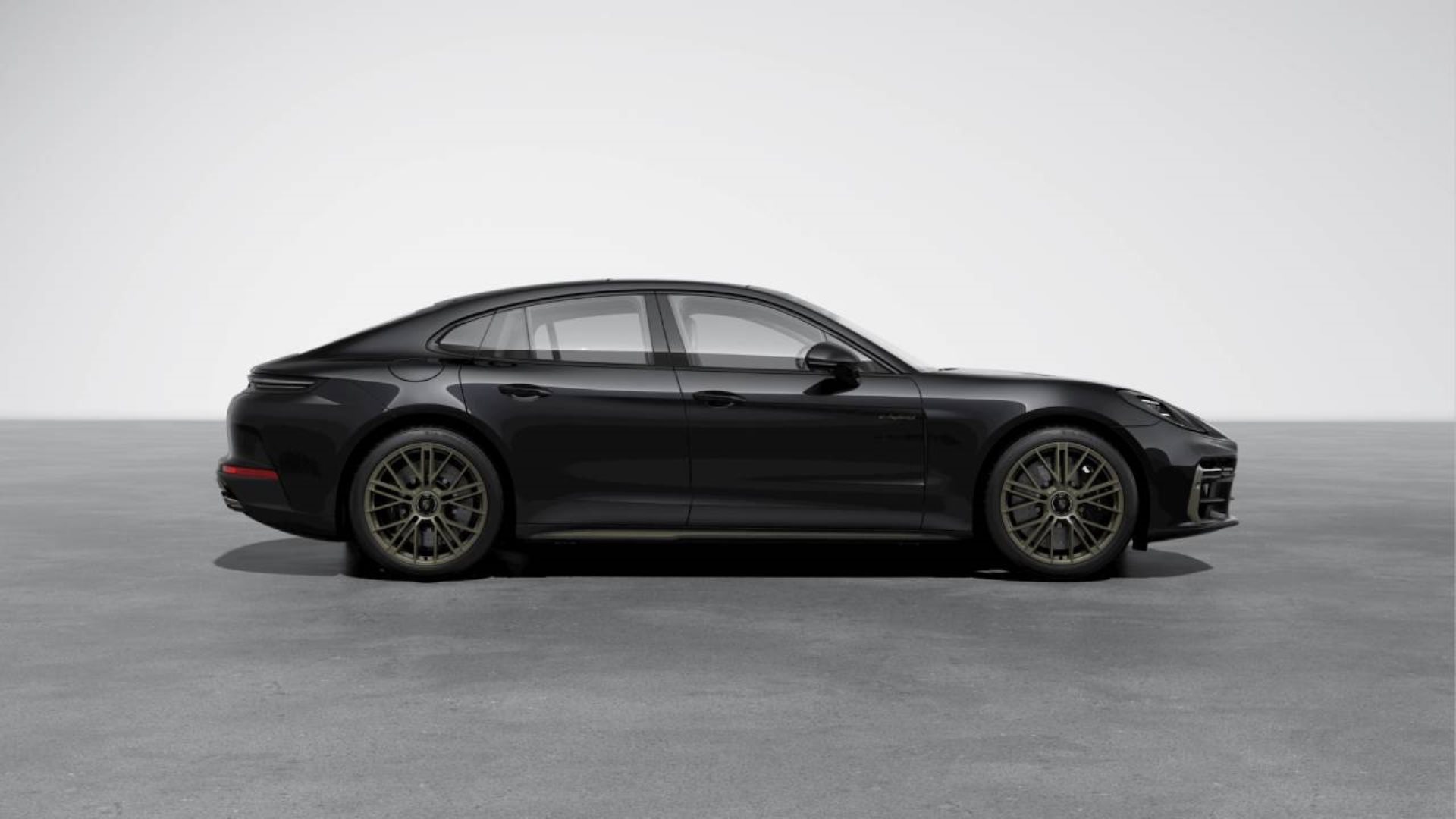 PORSCHE Panamera Turbo S E-Hybrid-image-4