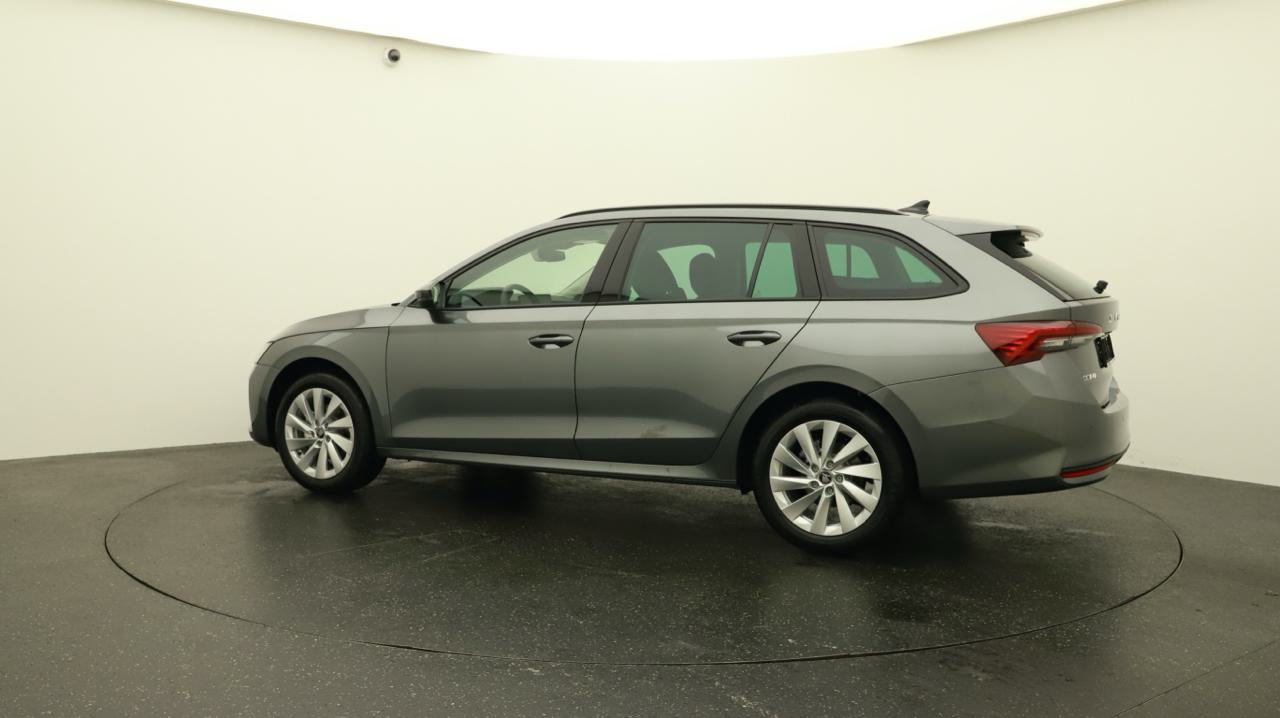 SKODA Octavia Combi 2.0 TDI DSG Selection-showroom-element-2