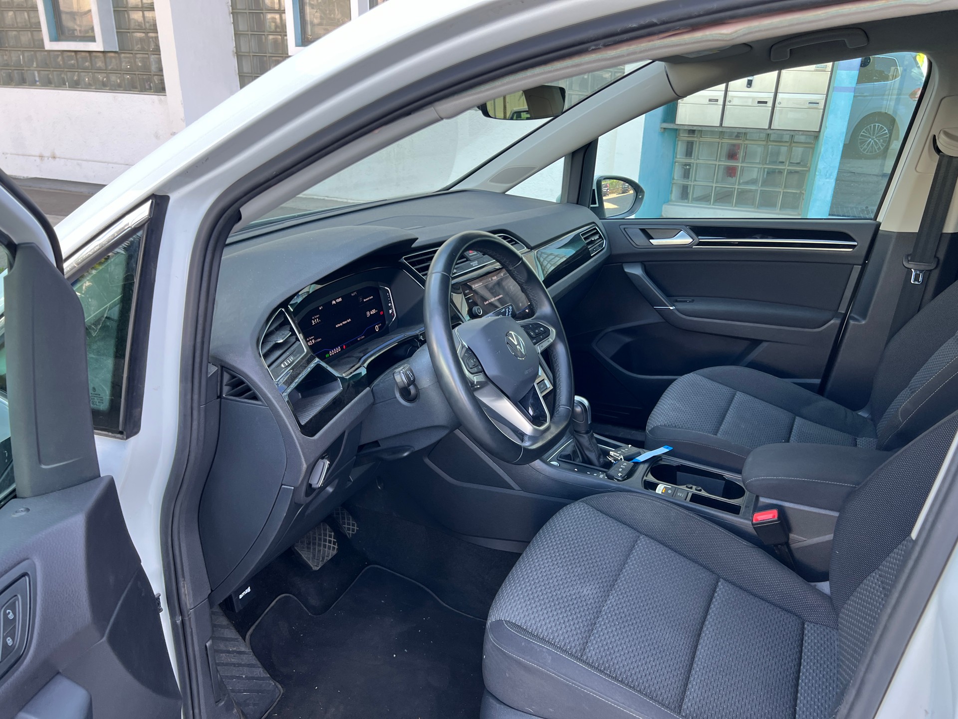 VW Touran 1.5 TSI EVO Comfortline DSG-image-12