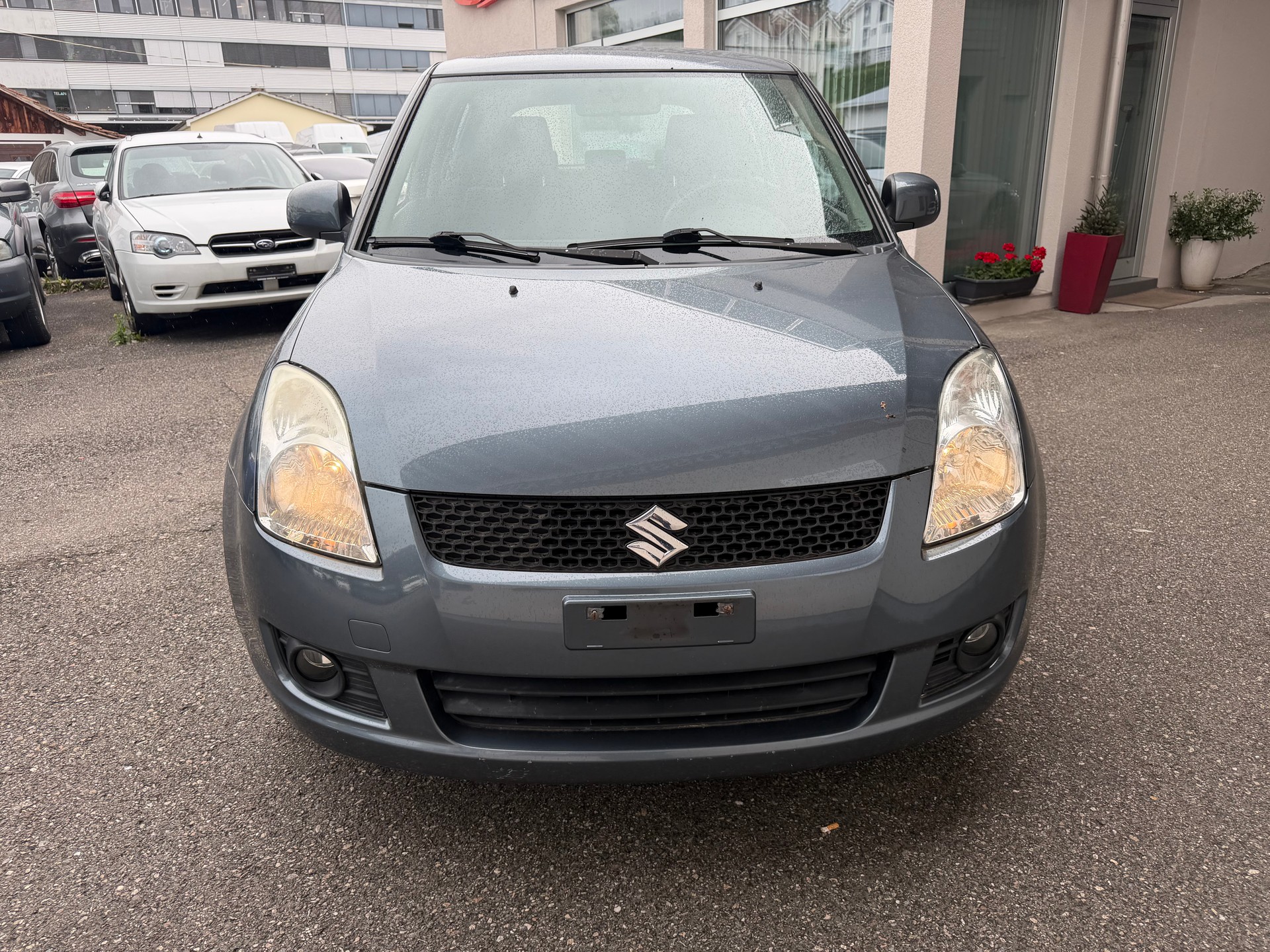 SUZUKI Swift 1.3i 16V GL Top 4x4
