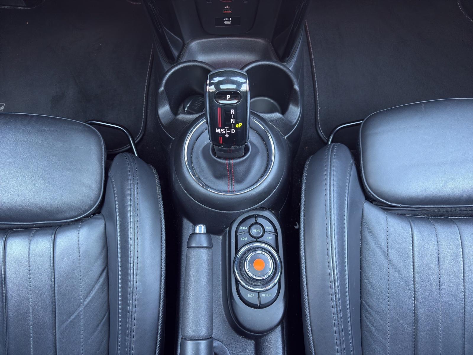 MINI Cooper S Steptronic DKG-image-17