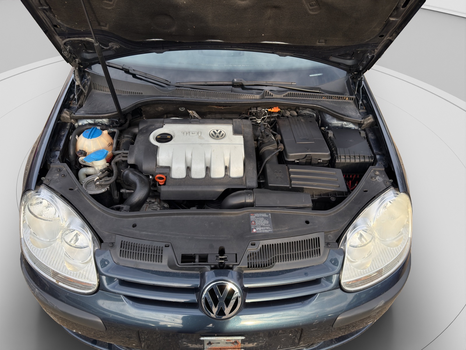 VW Golf 1.9 TDI Trendline 4Motion-image-11