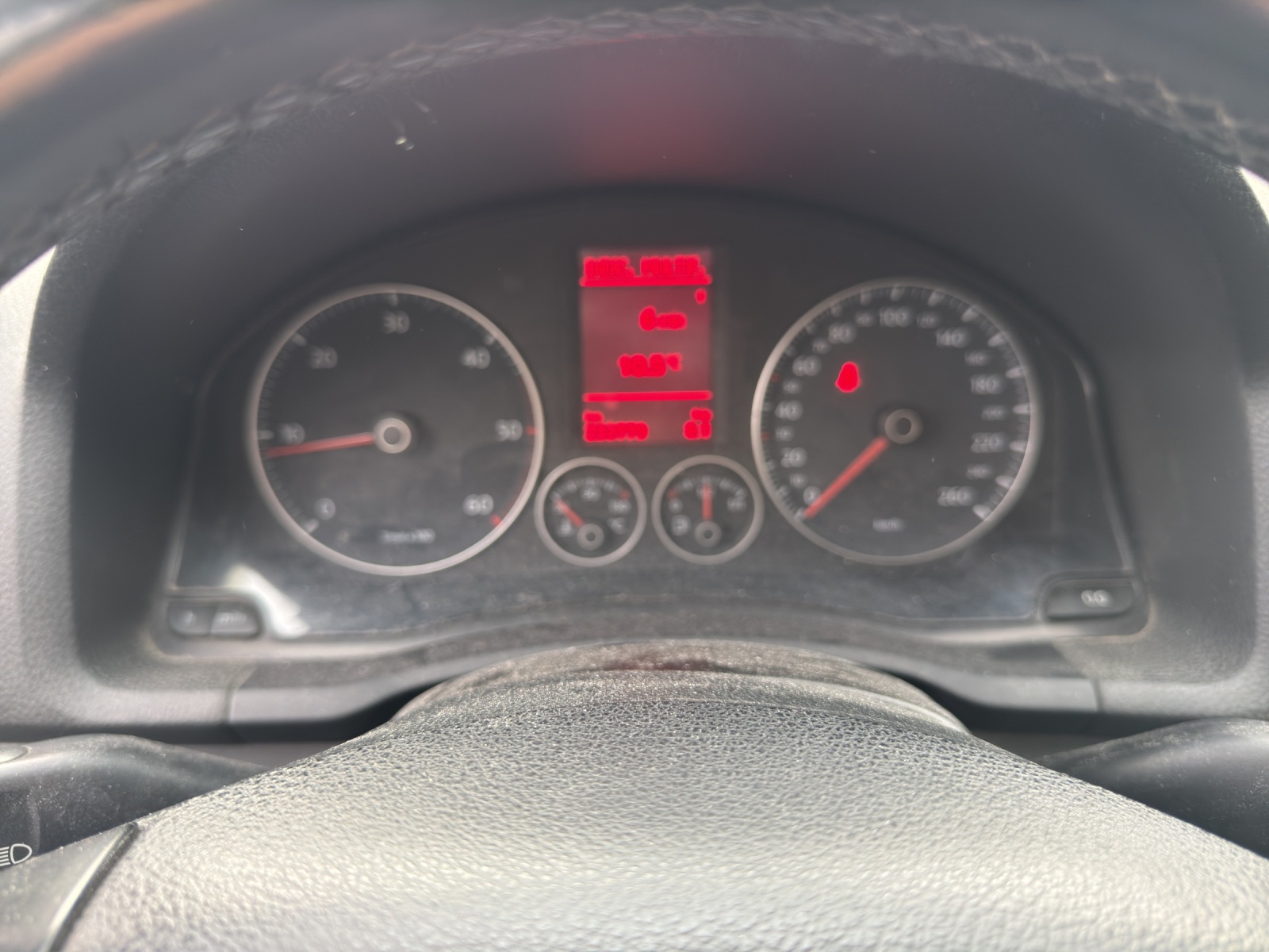 VW Golf 1.9 TDI Trendline 4Motion-image-9