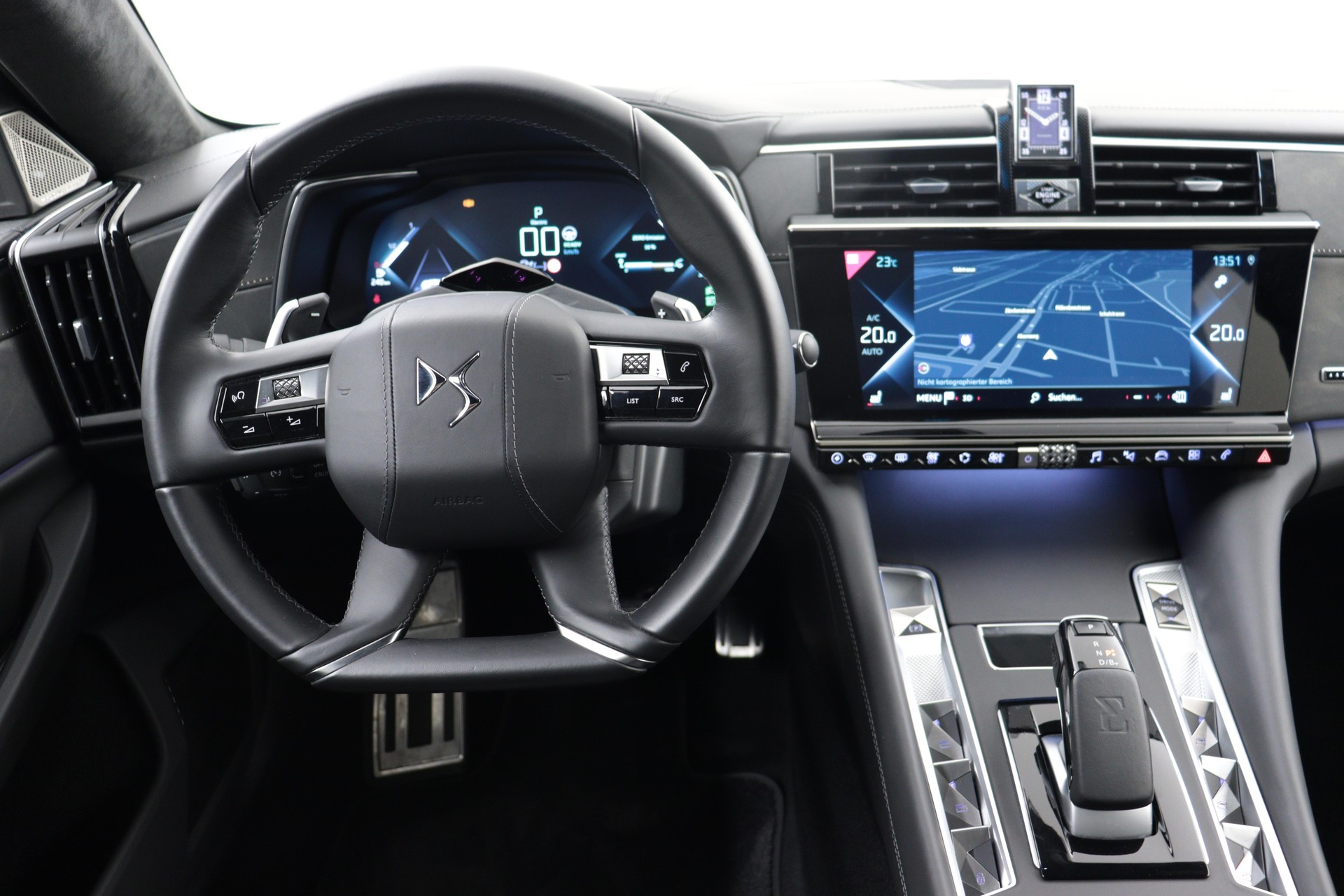 DS AUTOMOBILES 9 1.6 E-Tense Rivoli+ 4x4-image-4