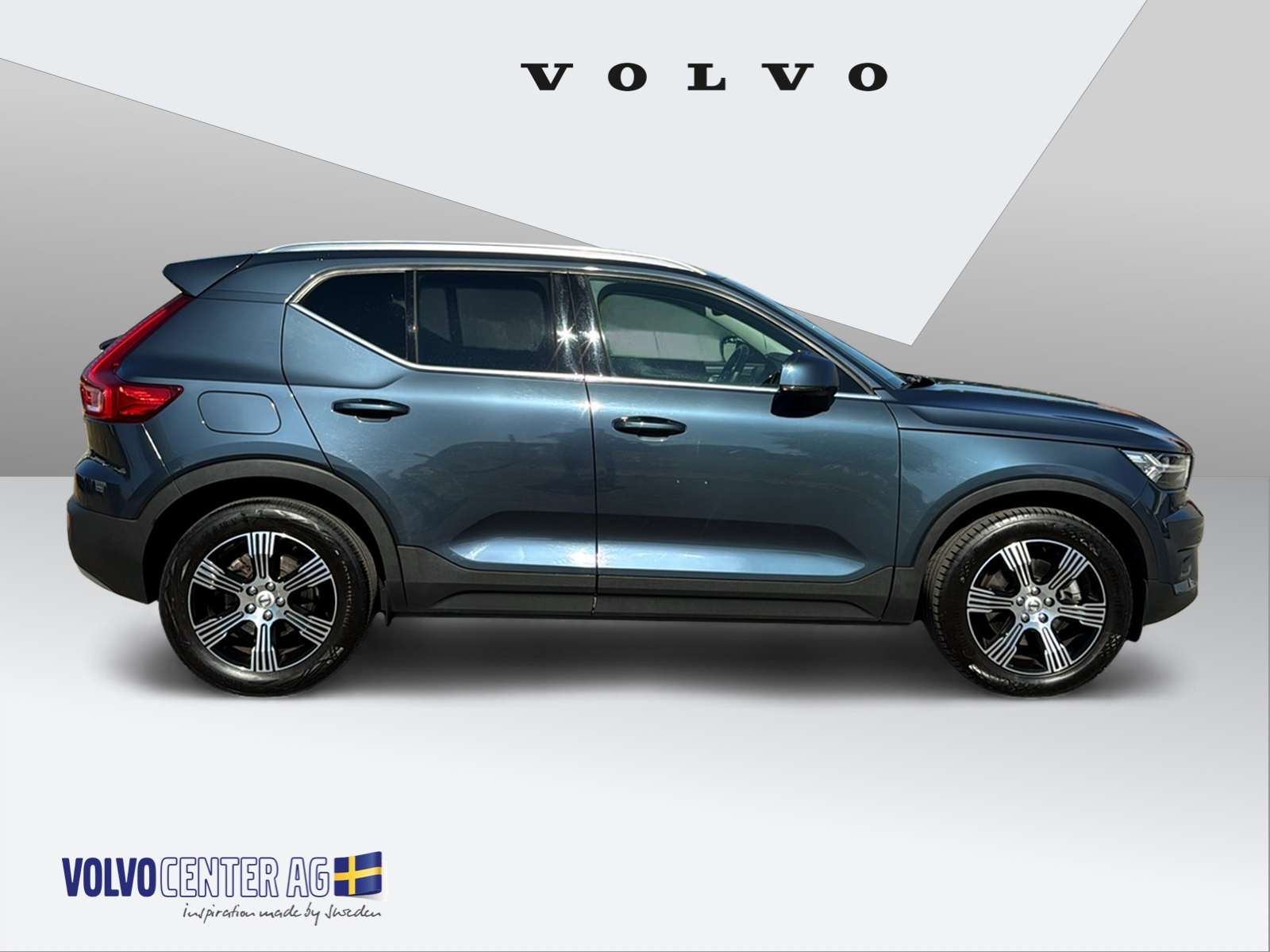 VOLVO XC40 2.0 B4 MH Inscription AWD-image-4
