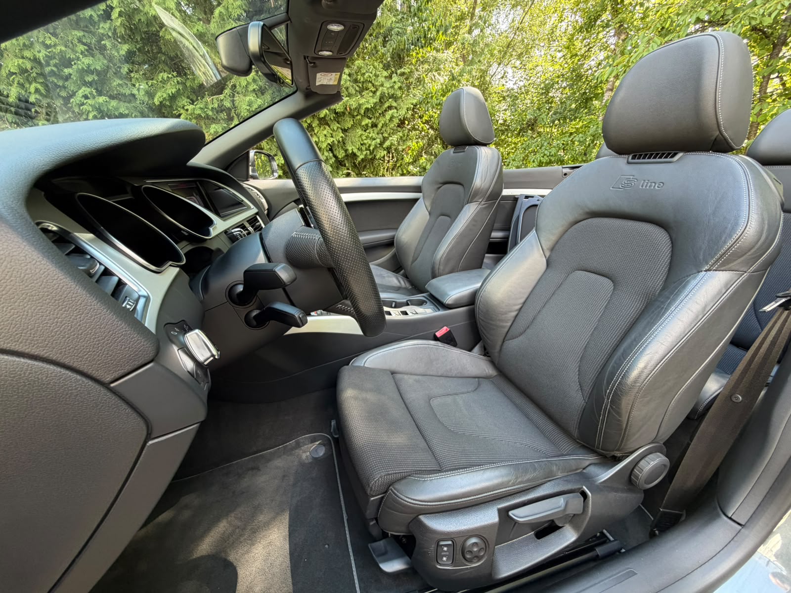 AUDI A5 Cabriolet 1.8 TFSI multitronic-image-15