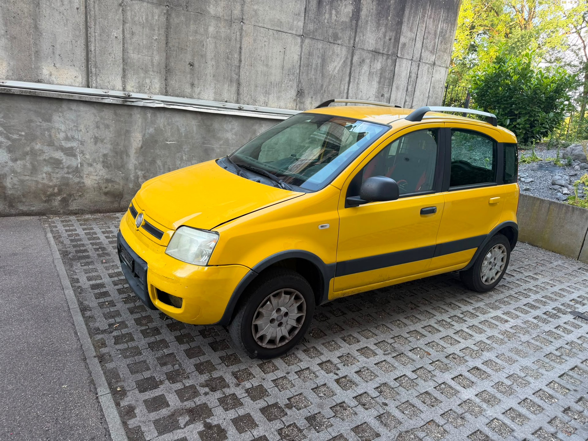 FIAT Panda Van 1.2i Trekking 4x4 Lieferwagen Export