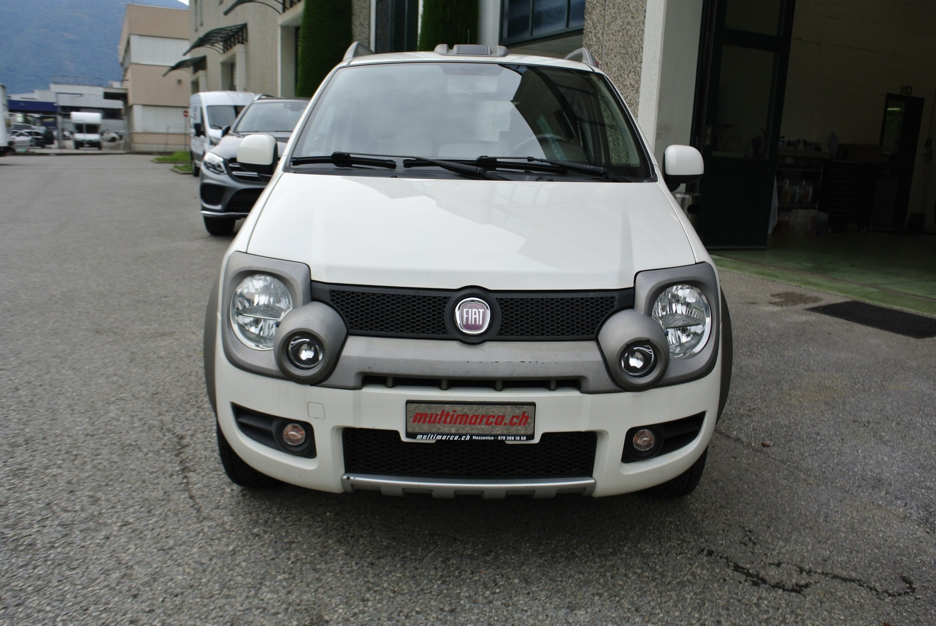 FIAT Panda 1.3 16V JTD Cross 4x4-showroom-element-2