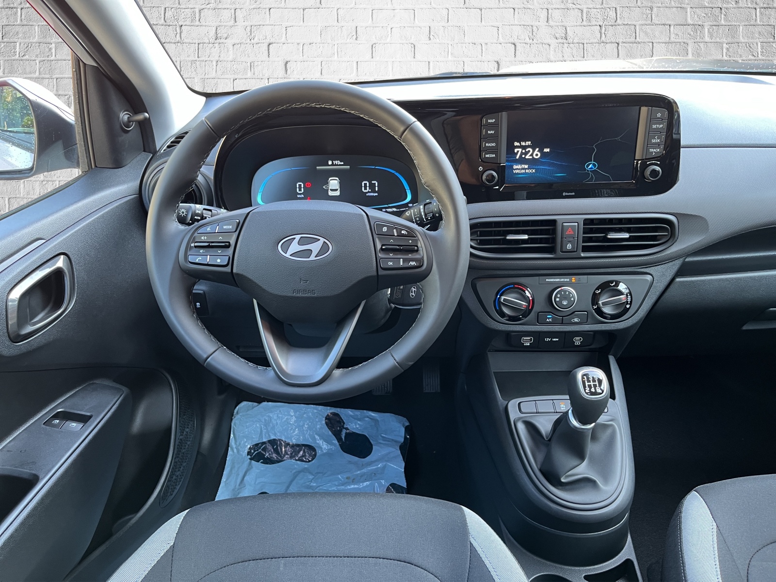 HYUNDAI i10 1.0 Origo-image-13