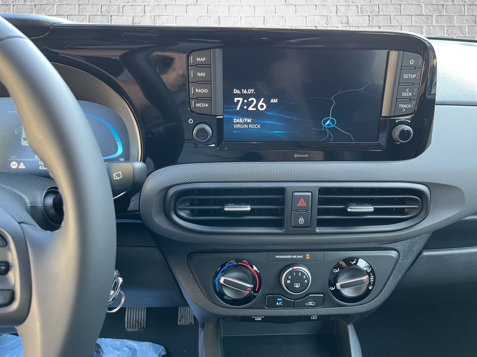 HYUNDAI i10 1.0 Origo-image-10