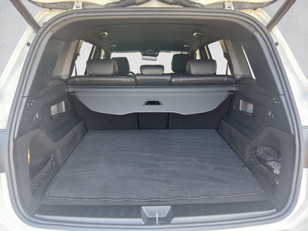 MERCEDES-BENZ GLB 250 Style 4Matic-image-7