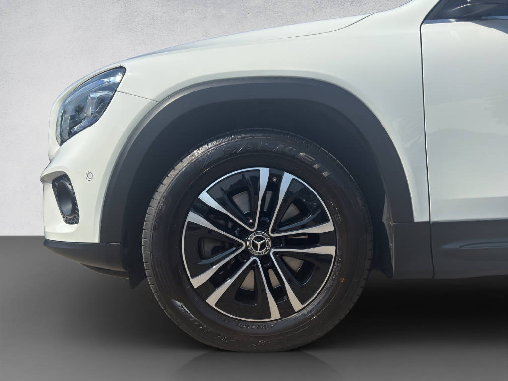 MERCEDES-BENZ GLB 250 Style 4Matic-image-6