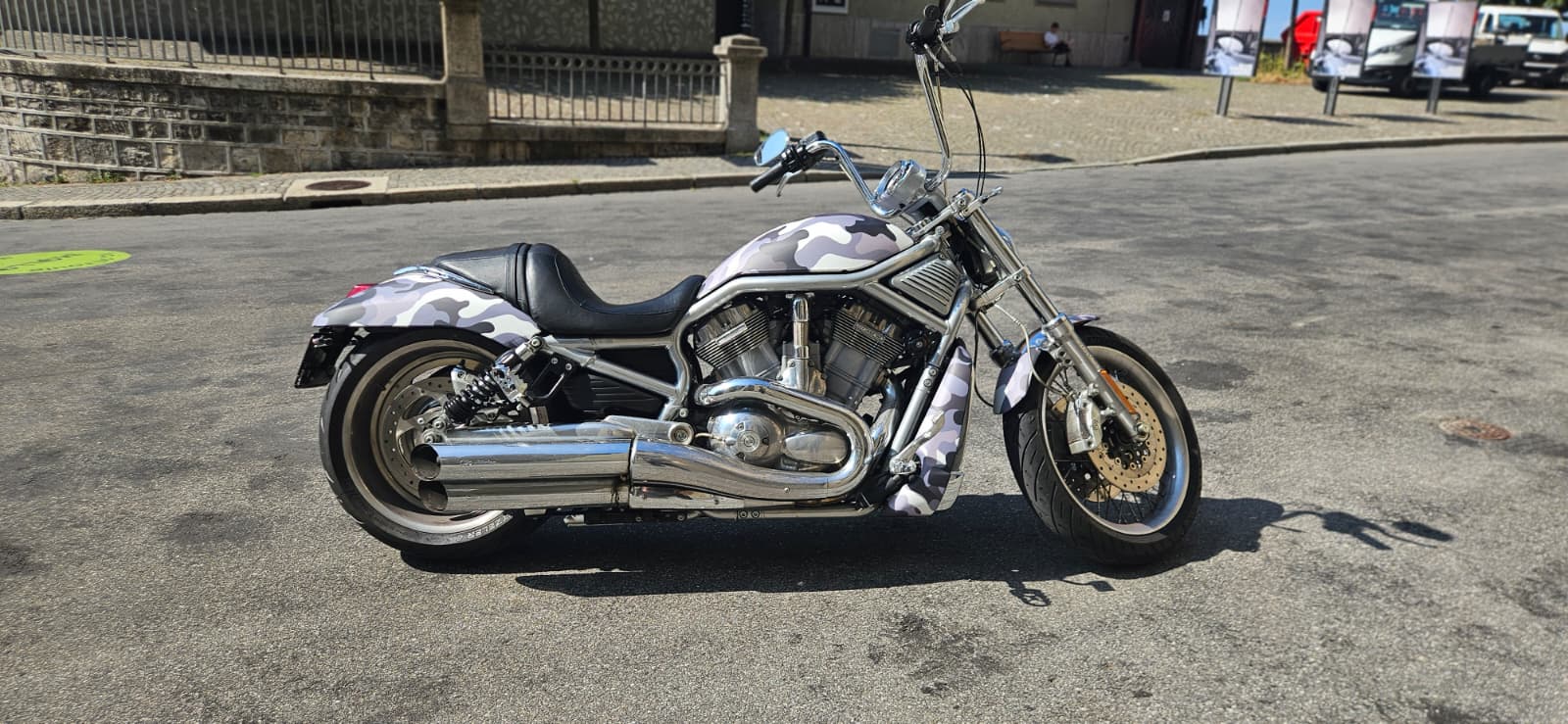 HARLEY-DAVIDSON VRSCX V-Rod-image-2