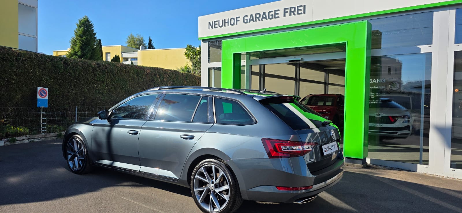 SKODA Superb 2.0 TSI SportLine+ 4x4 DSG-showroom-element-3