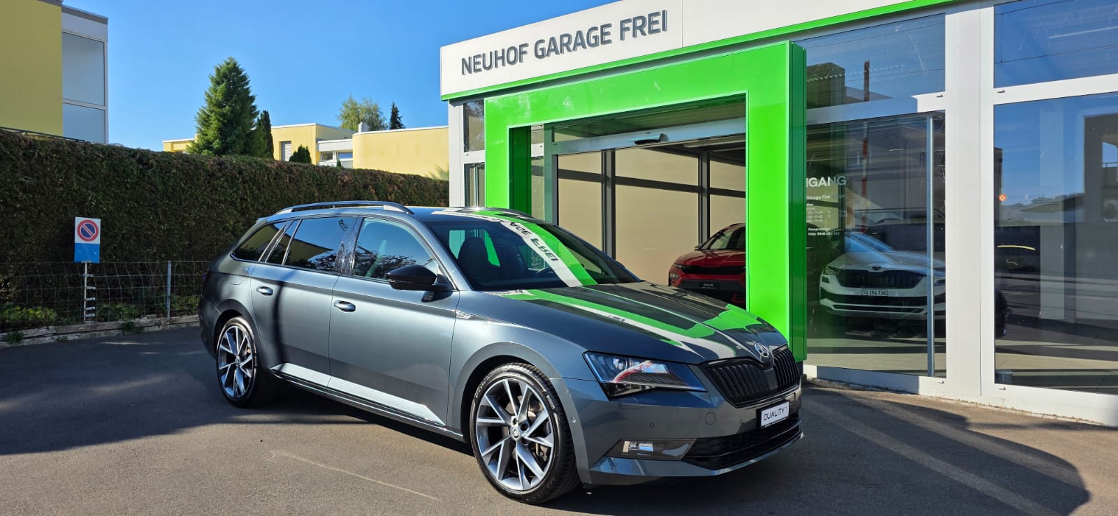 SKODA Superb 2.0 TSI SportLine+ 4x4 DSG-image-4