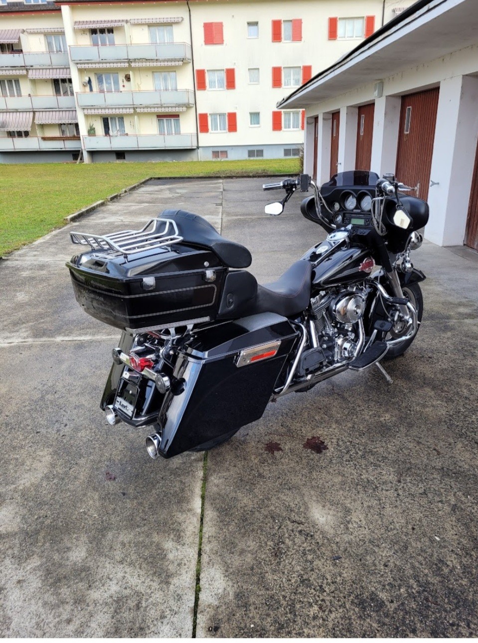 HARLEY-DAVIDSON FLHTCUI Electra Glide Ultra Classic-image-2