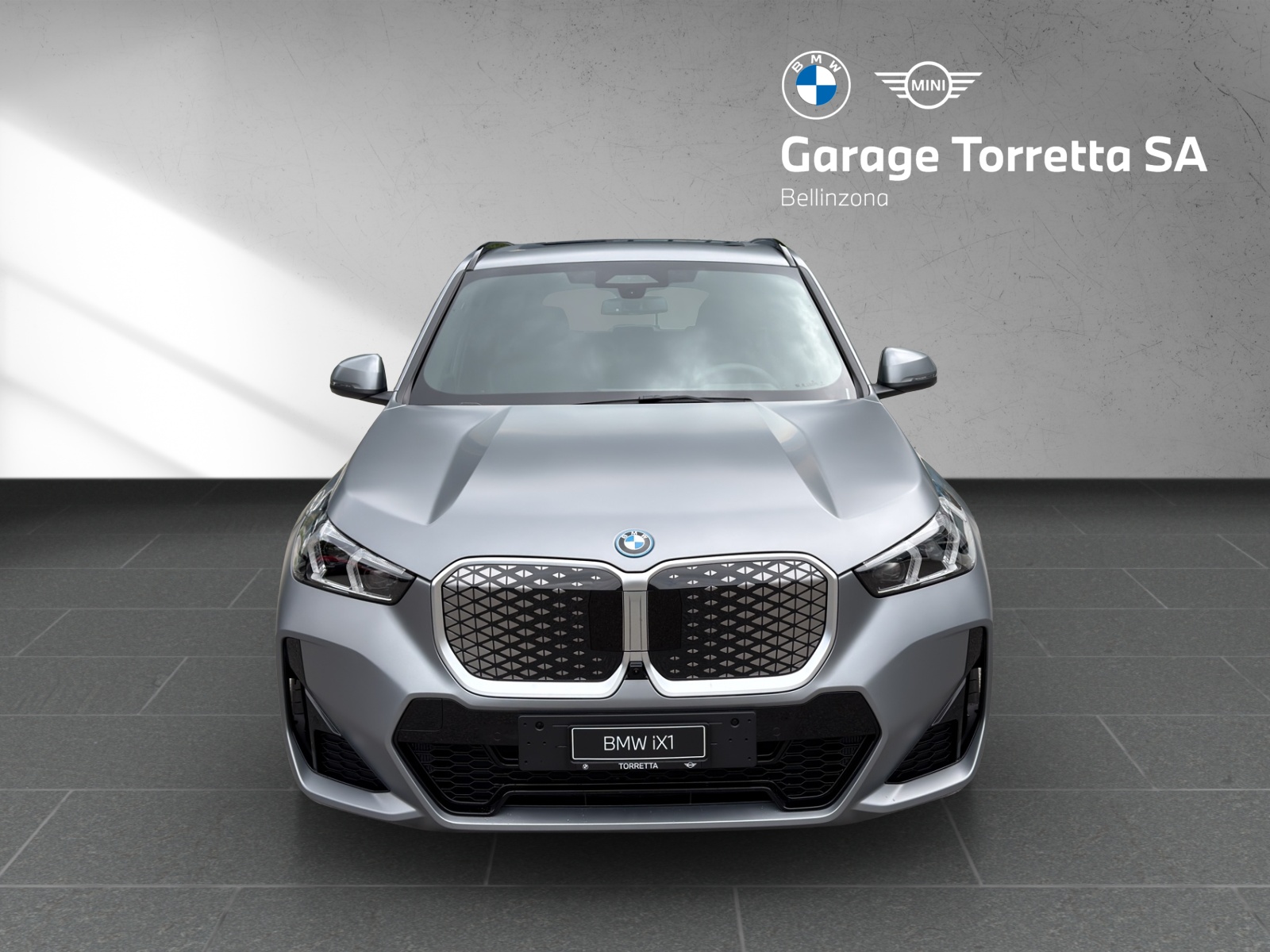 BMW iX1 eDrive 20 Edition M Sport-image-7
