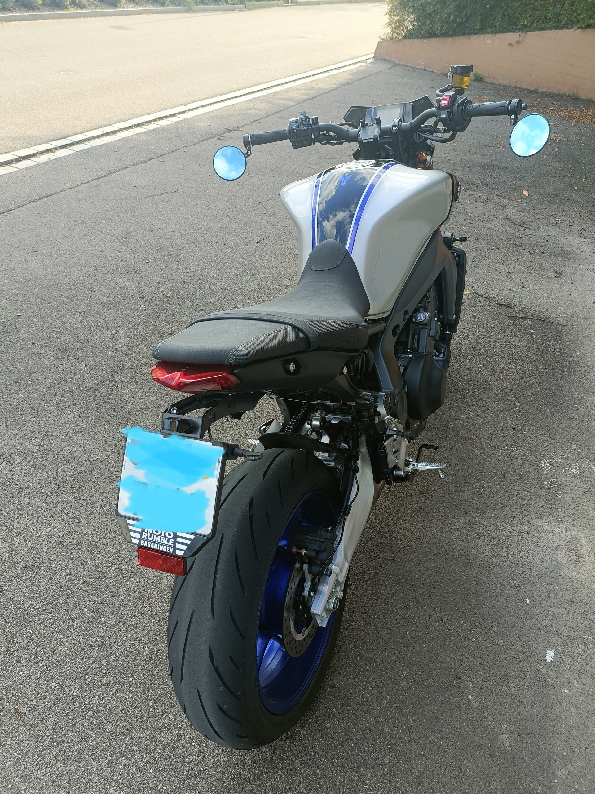 YAMAHA MT-09 SP-image-2