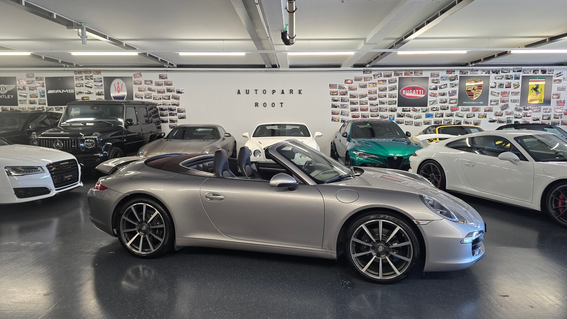 PORSCHE 911 Cabrio Carrera-image-10