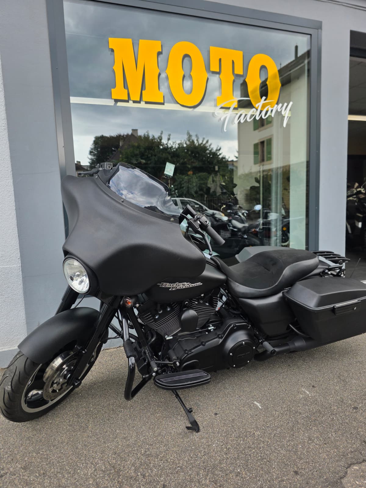 HARLEY-DAVIDSON FLHX Street Glide ABS-image-5