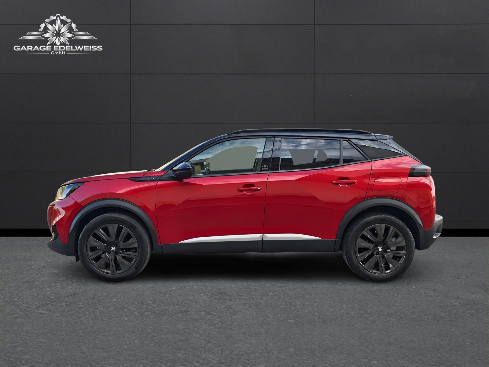PEUGEOT 2008 1.2 PureTech GT Pack EAT8-showroom-element-1