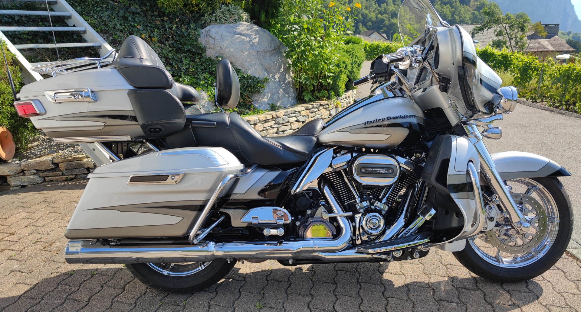 HARLEY-DAVIDSON FLHTKSE Electra Glide Ultra Limited 114 CVO-image-6