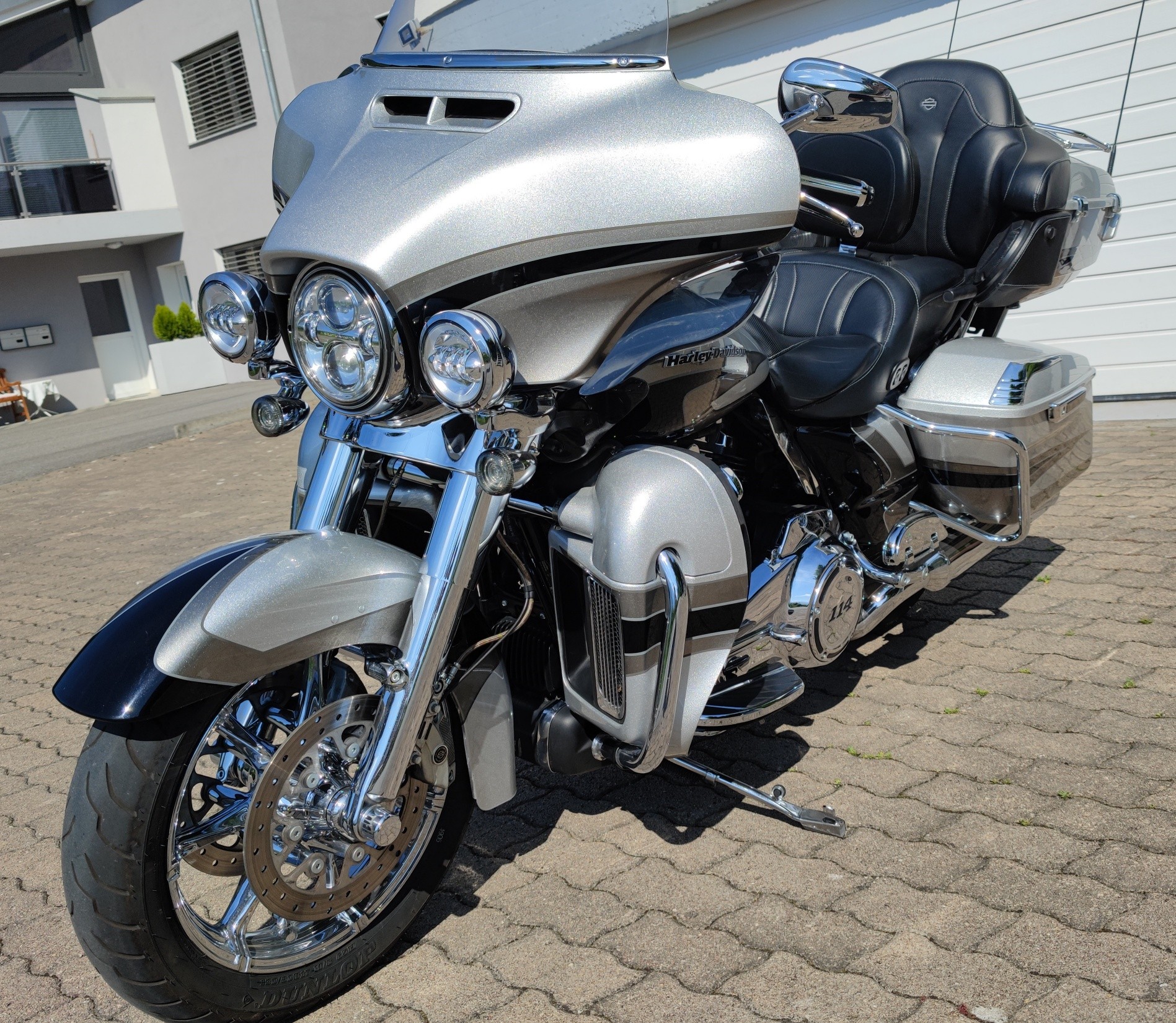HARLEY-DAVIDSON FLHTKSE Electra Glide Ultra Limited 114 CVO-image-3