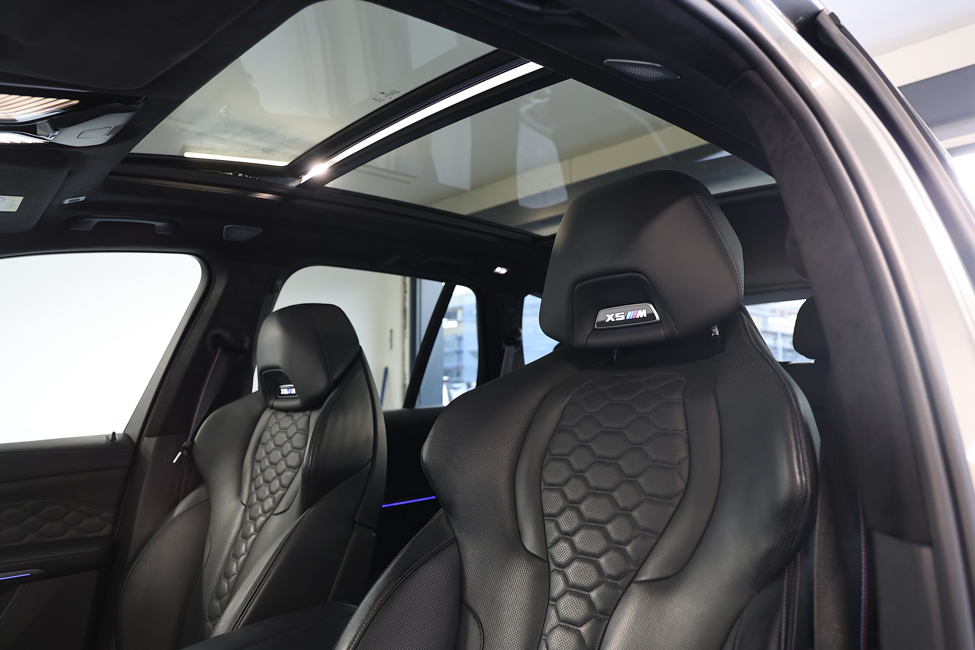 BMW X5 M Competition-image-16