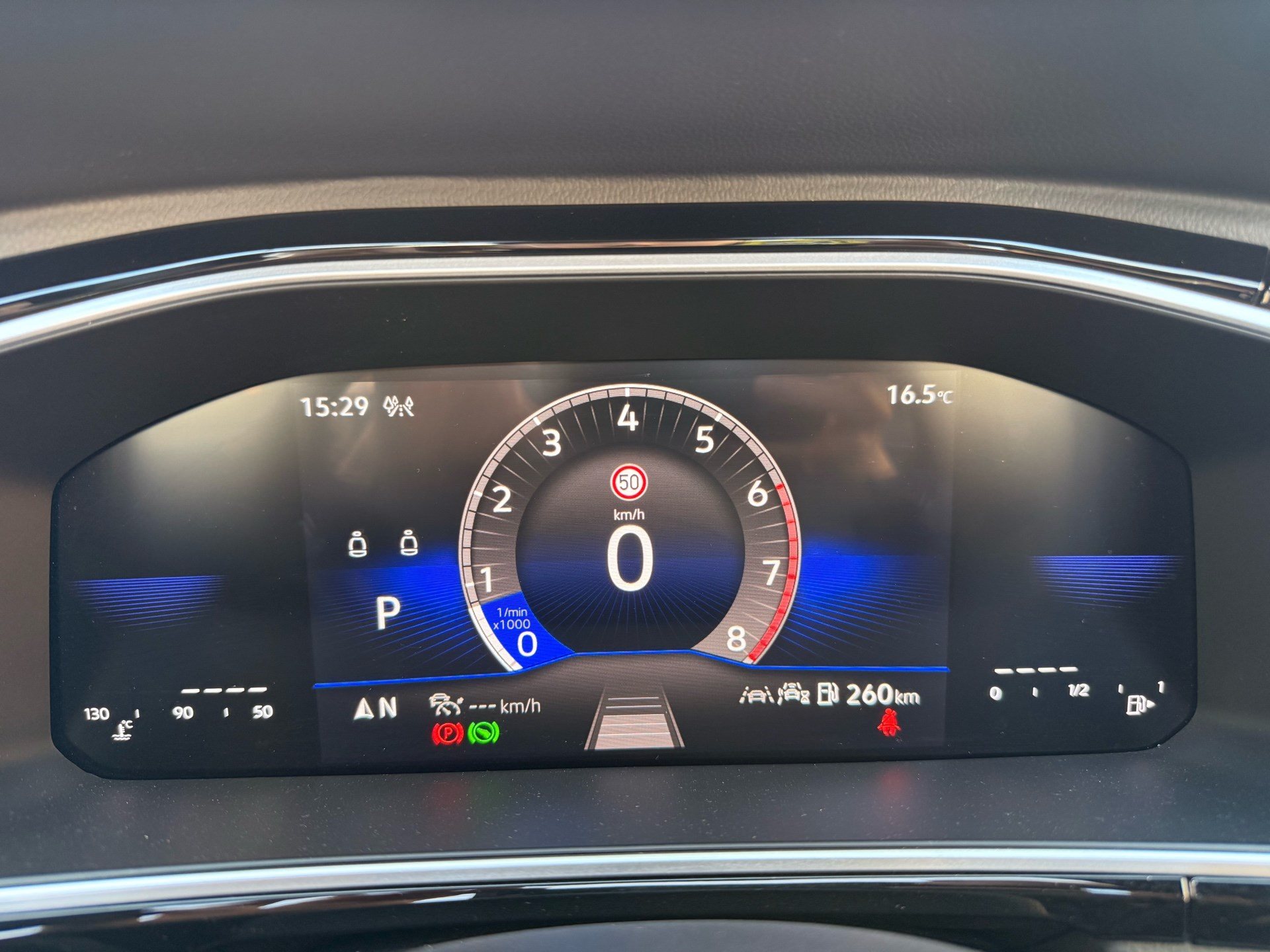 VW T-Roc 1.5 TSI DSG R-LINE *** TOP AUSSTATTUNG ***-image-11