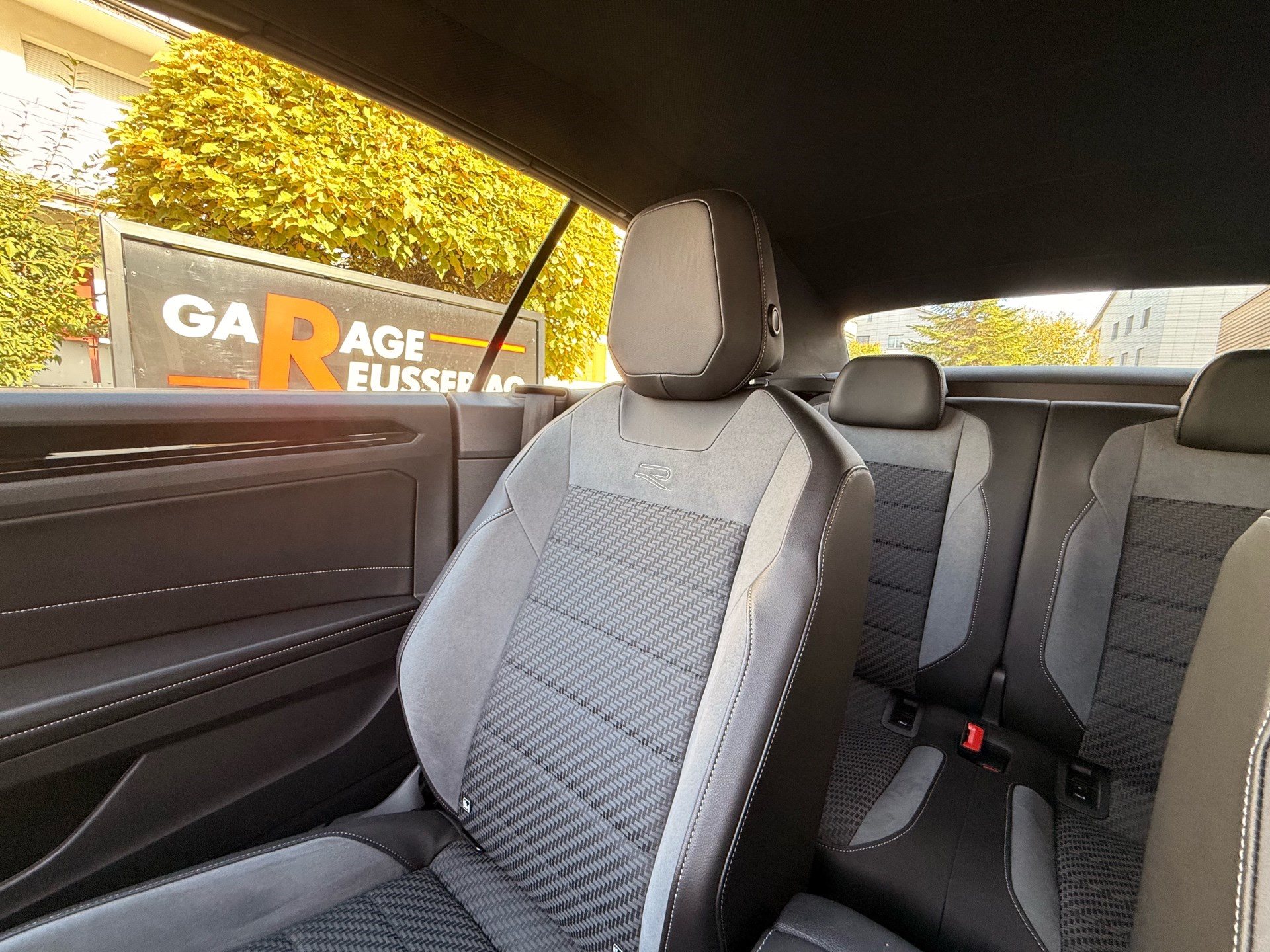 VW T-Roc 1.5 TSI DSG R-LINE *** TOP AUSSTATTUNG ***-image-23