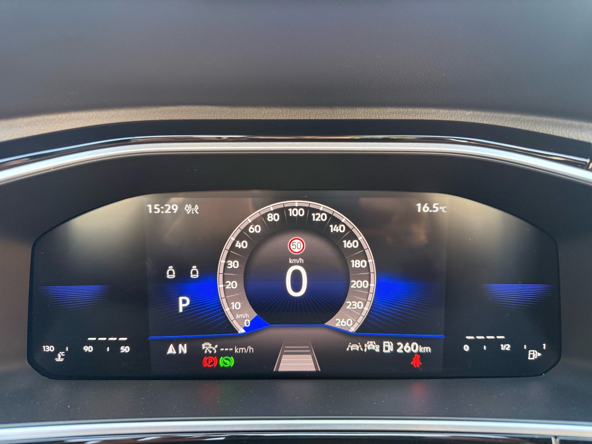 VW T-Roc 1.5 TSI DSG R-LINE *** TOP AUSSTATTUNG ***-image-10
