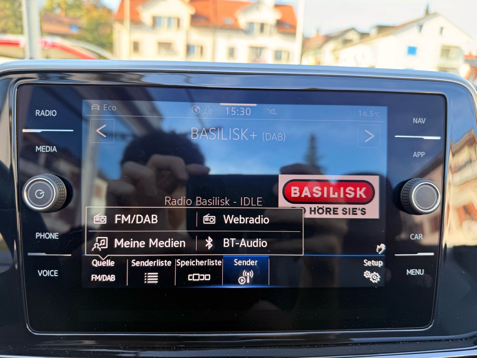 VW T-Roc 1.5 TSI DSG R-LINE *** TOP AUSSTATTUNG ***-image-14