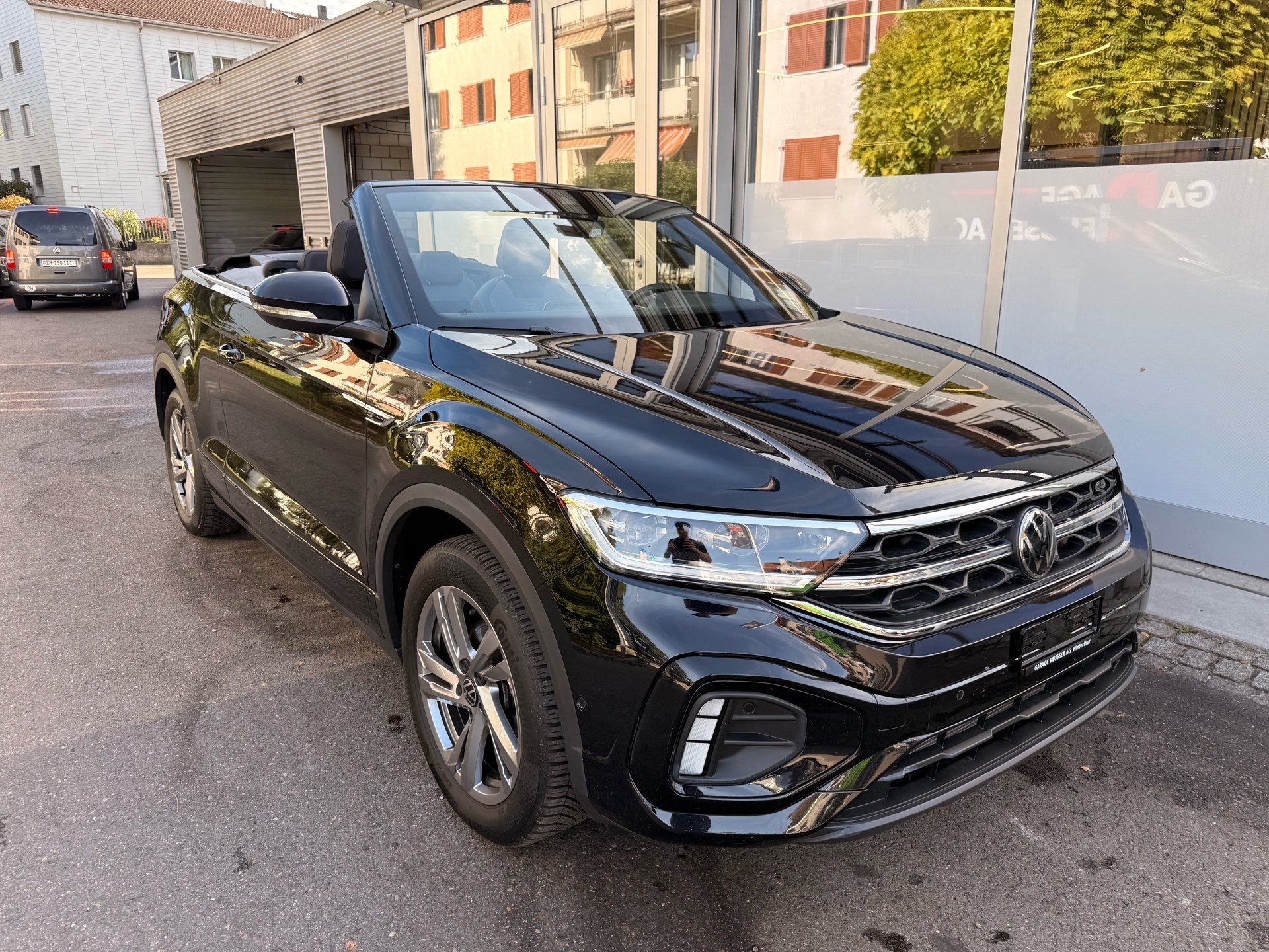 VW T-Roc 1.5 TSI DSG R-LINE *** TOP AUSSTATTUNG ***-showroom-element-2