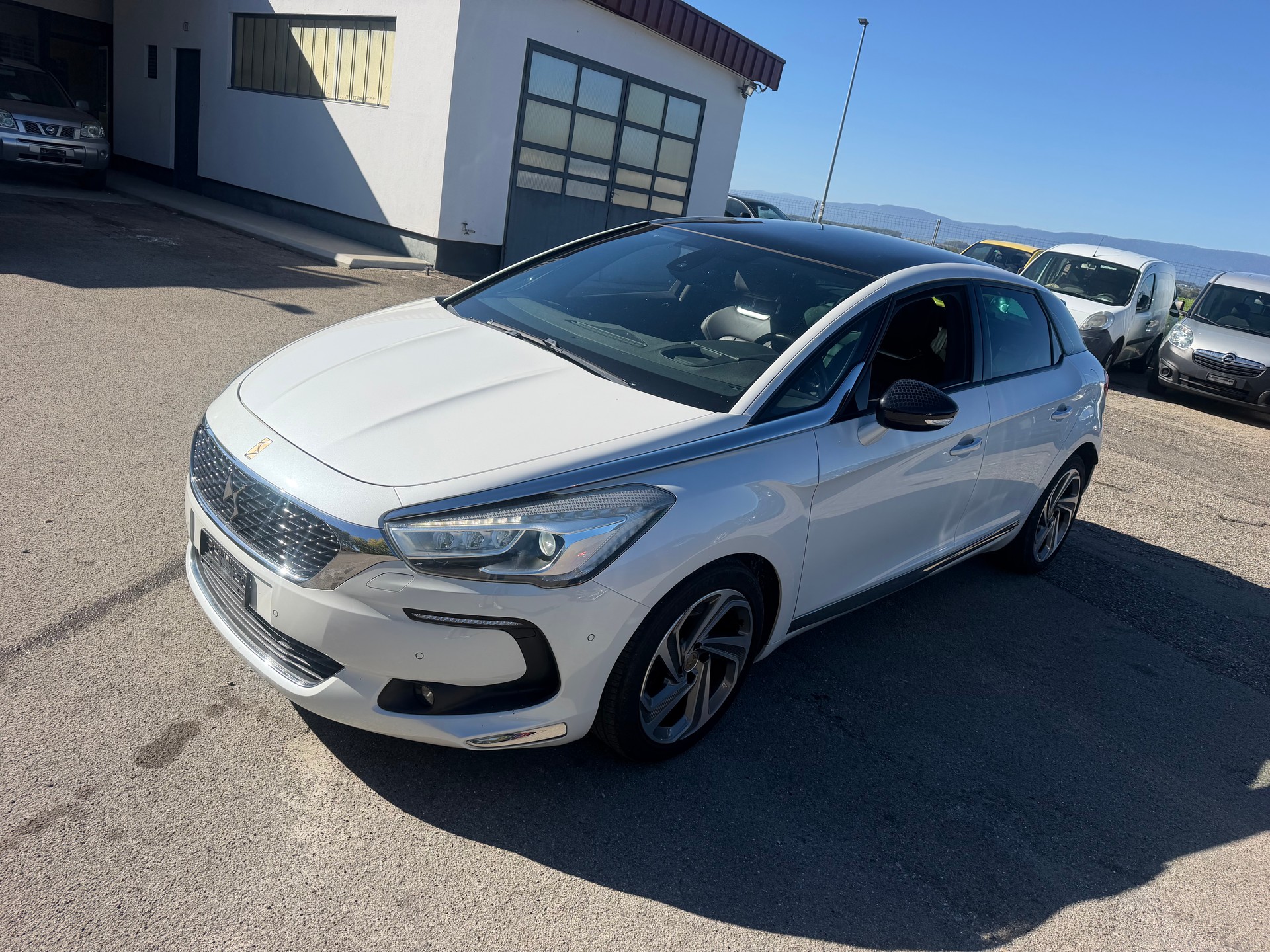 DS AUTOMOBILES DS 5 HYbrid4 200 SO Chic EGS6