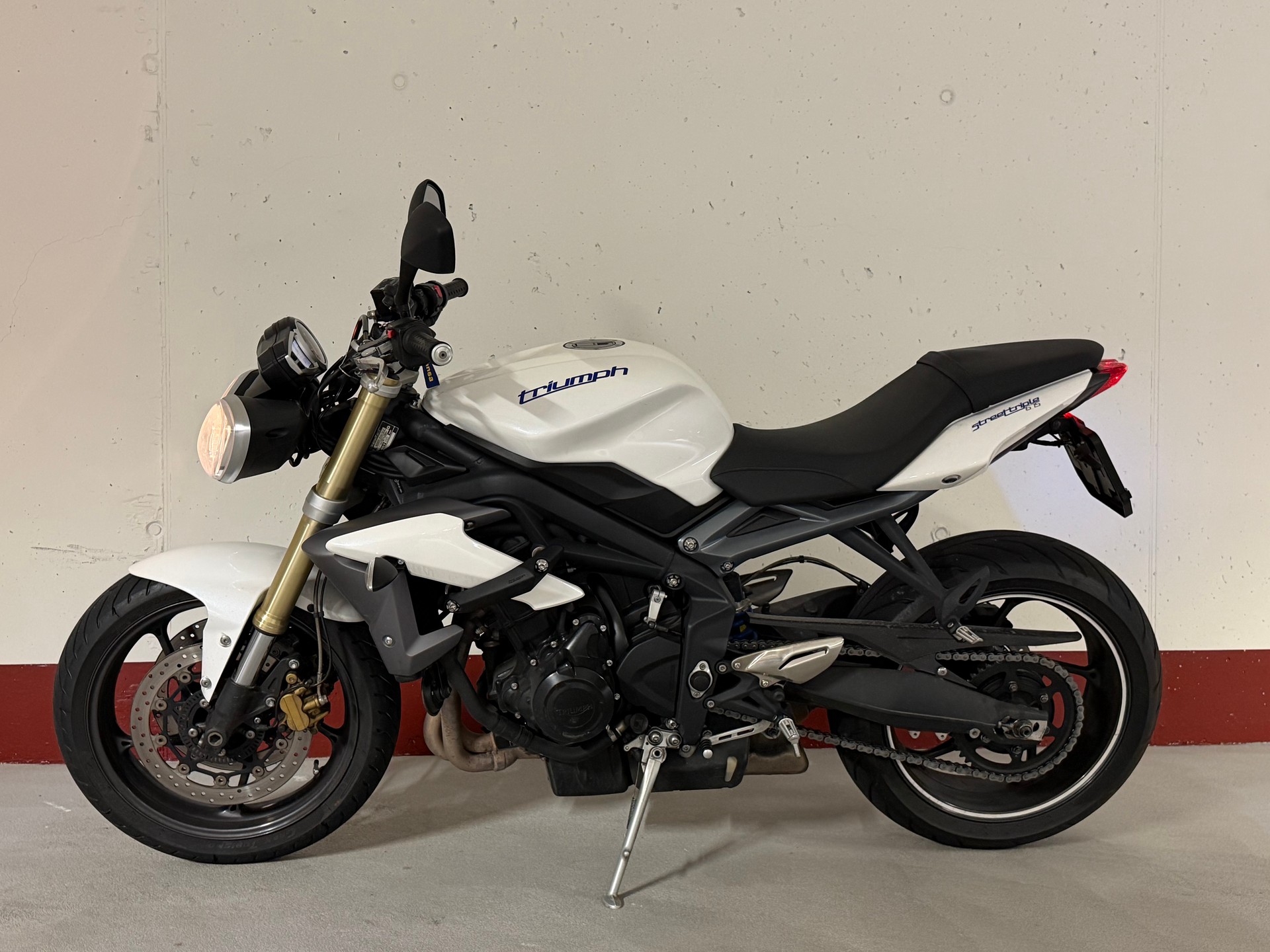 TRIUMPH Street Triple 675 ABS-image-1