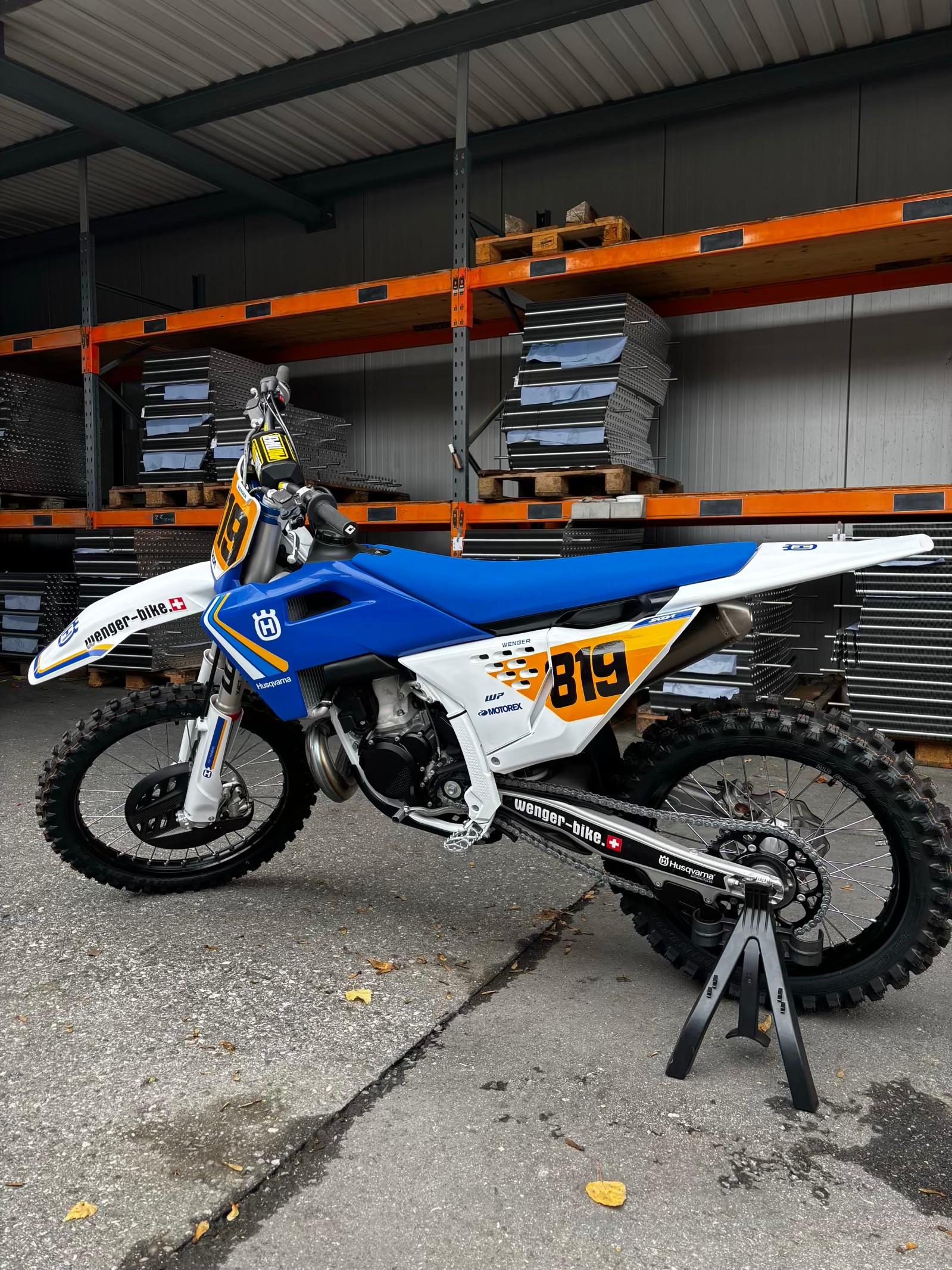 HUSQVARNA TC300 Heritage-image-4