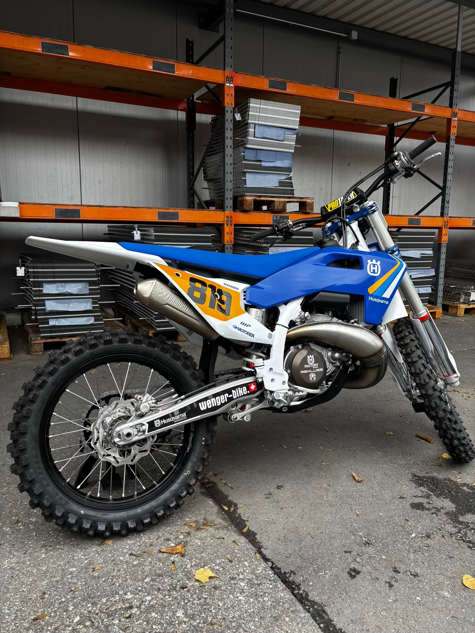 HUSQVARNA TC300 Heritage-image-5