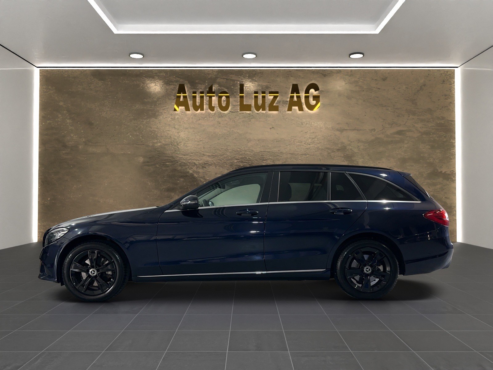 MERCEDES-BENZ C 220 d Swiss Star 4M 9G-Tronic-image-5