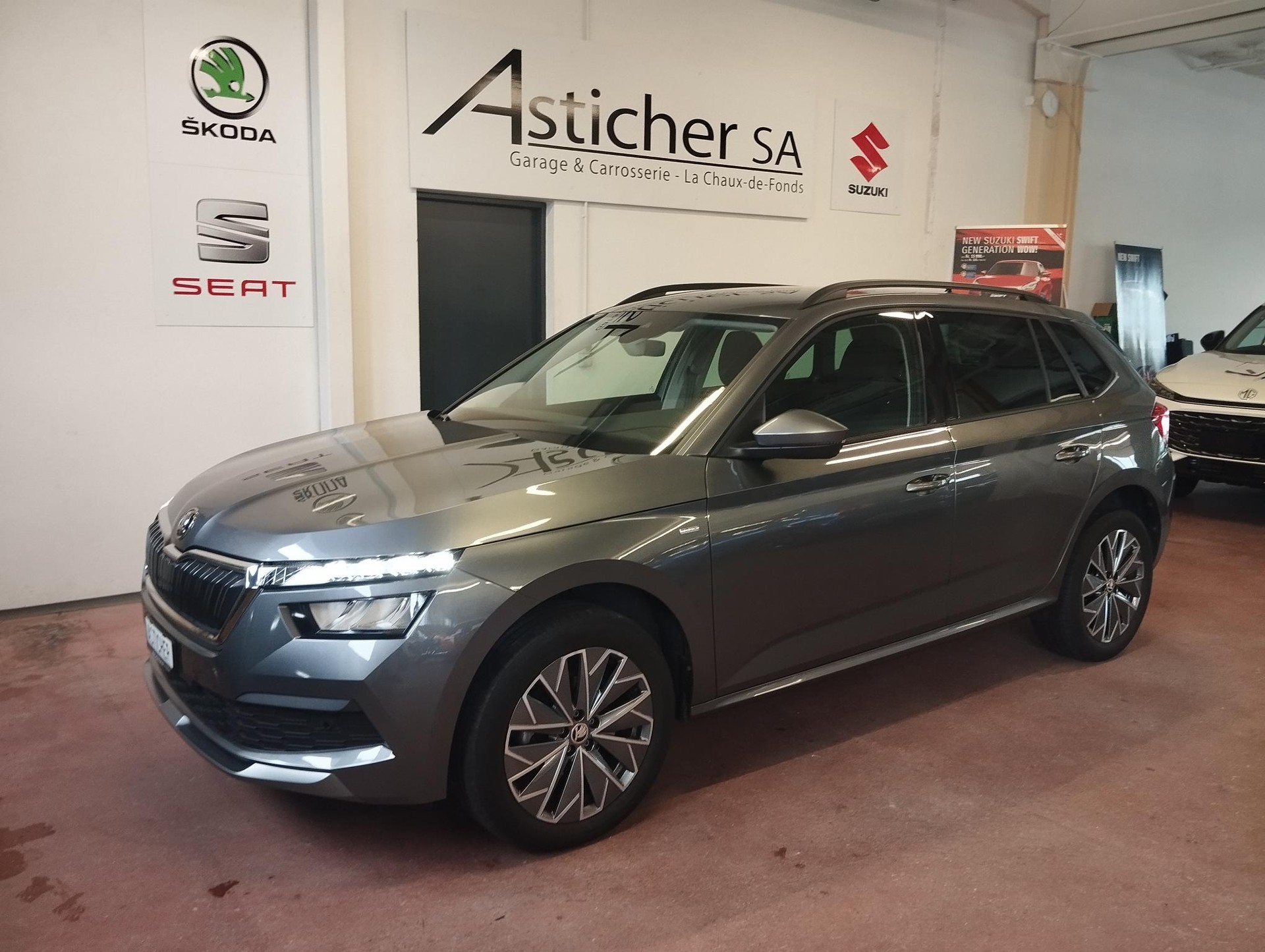 SKODA Kamiq 1.0 TSI Tour DSG