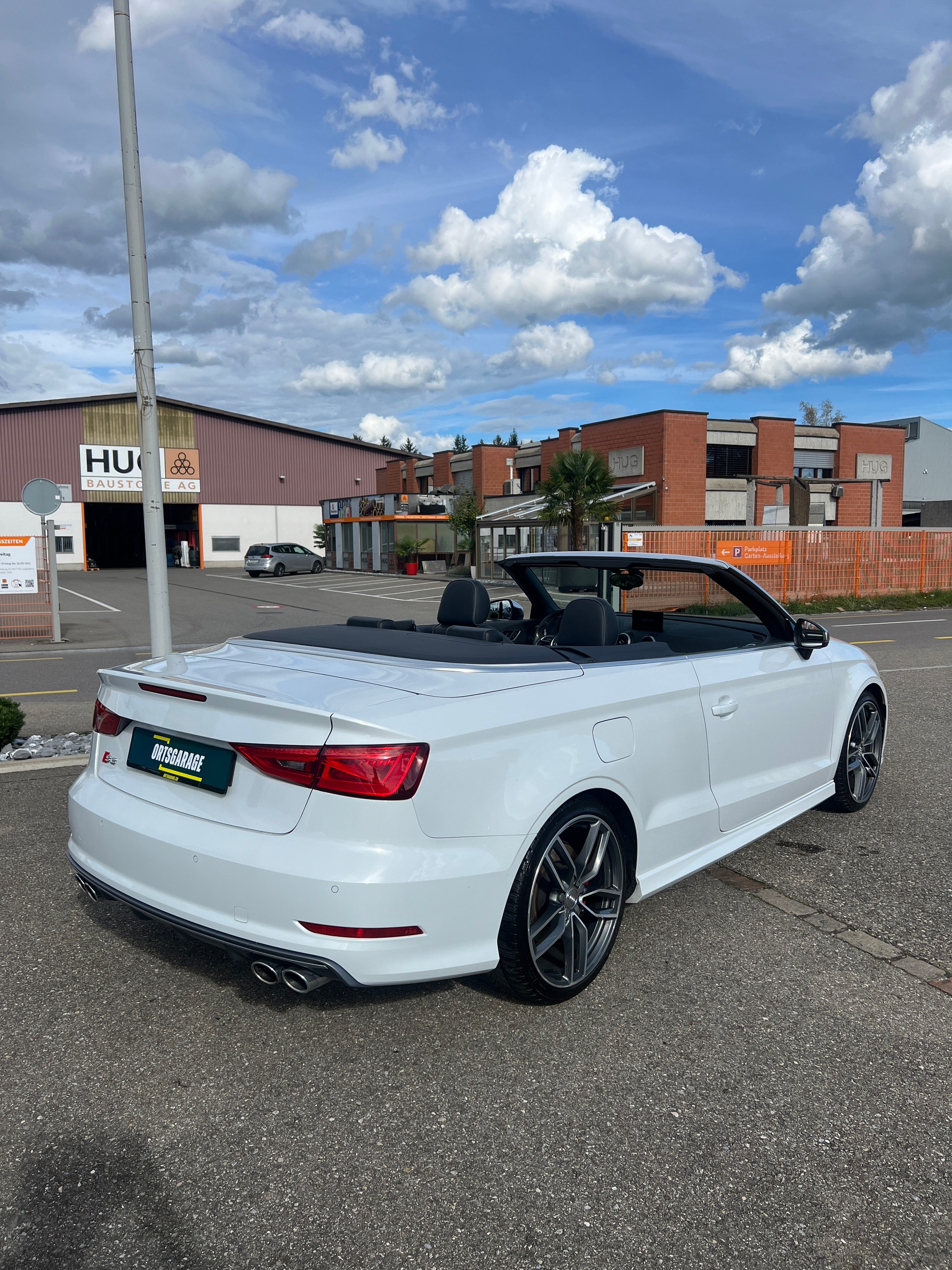 AUDI S3 Cabrio 2.0 TFSI quattro S-tronic-image-5