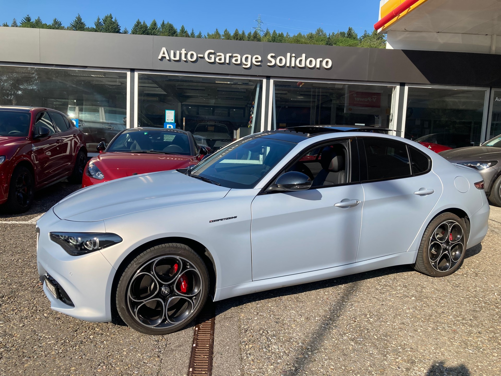ALFA ROMEO Giulia 2.0 Competizione Pack Sky Q4 AT8
