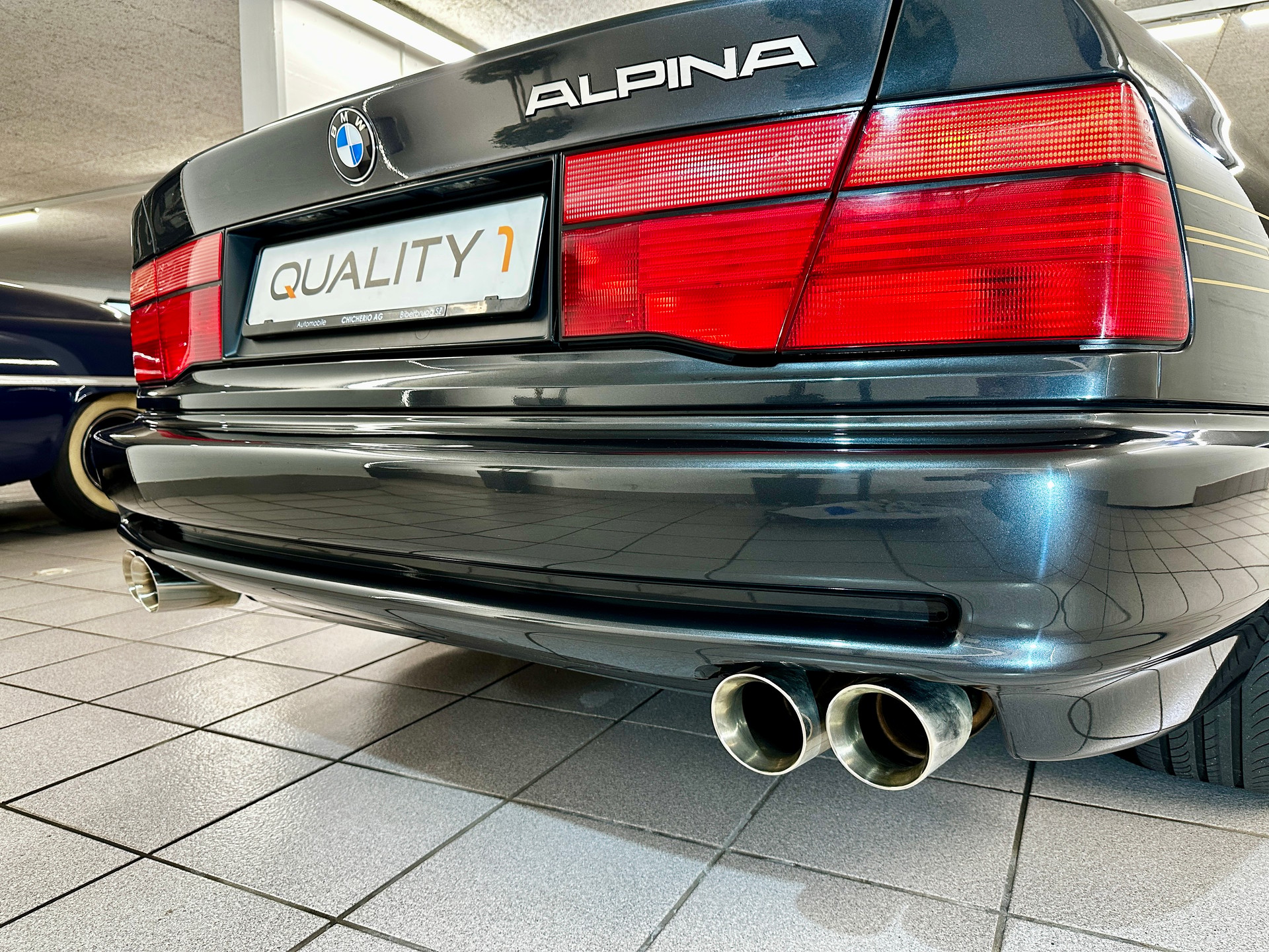 BMW ALPINA 850i A-image-7