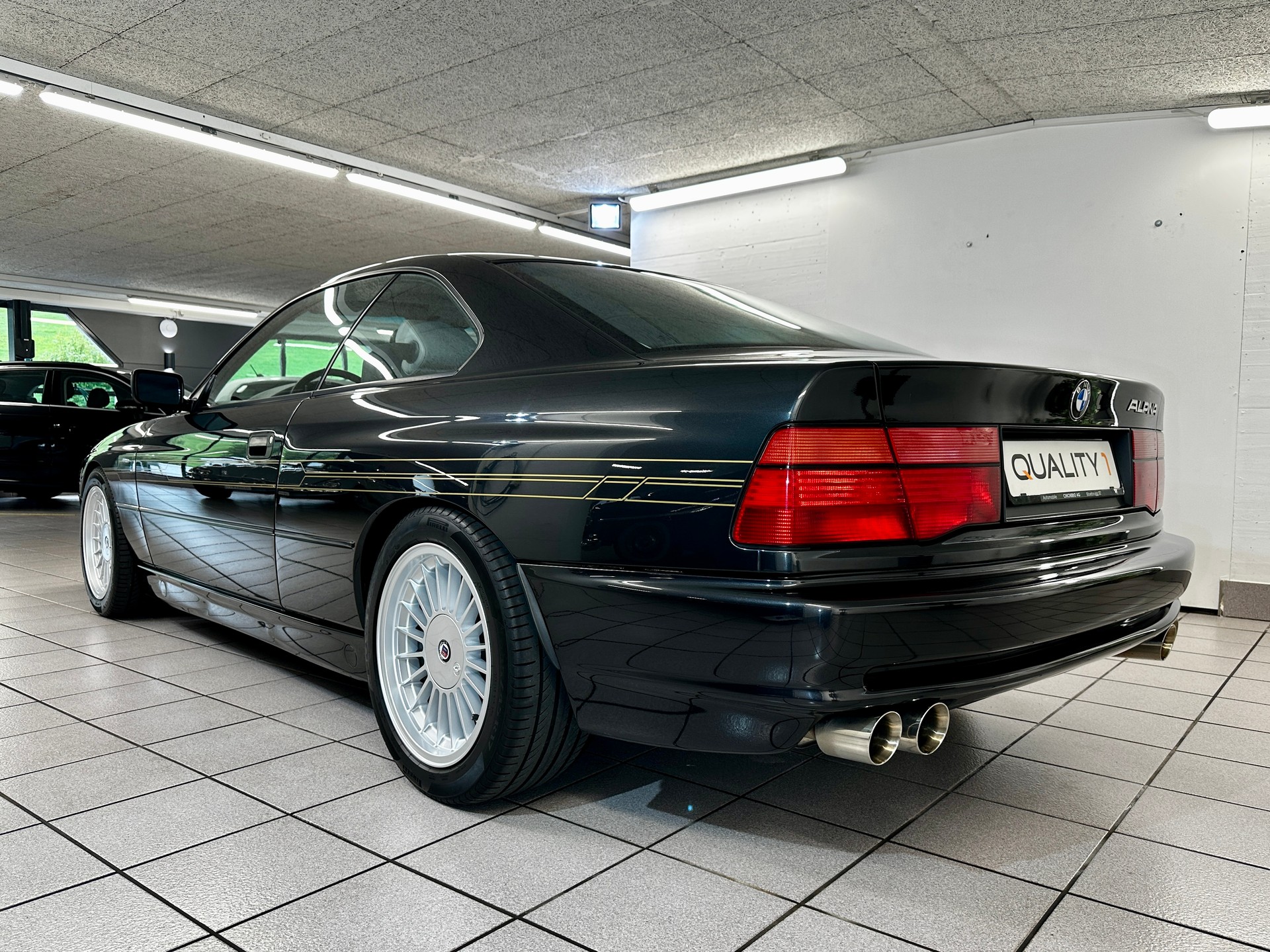 BMW ALPINA 850i A-showroom-element-3